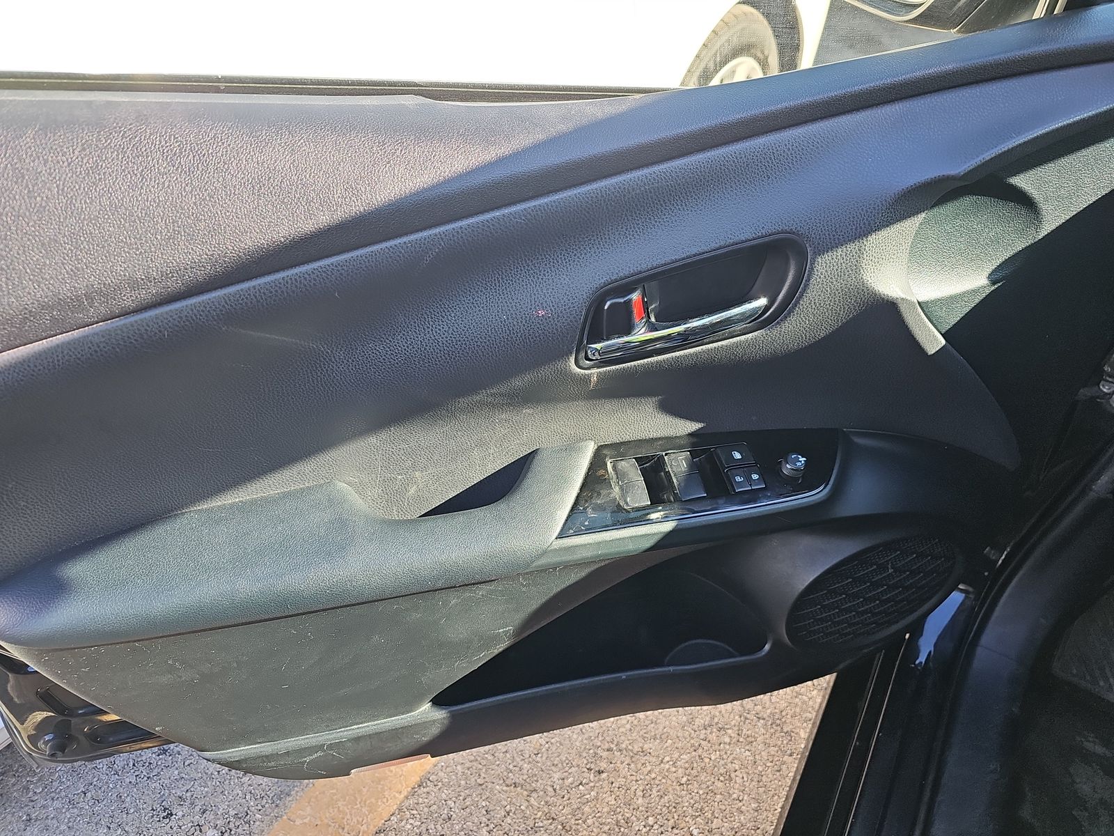 2021 Toyota Prius LE FWD