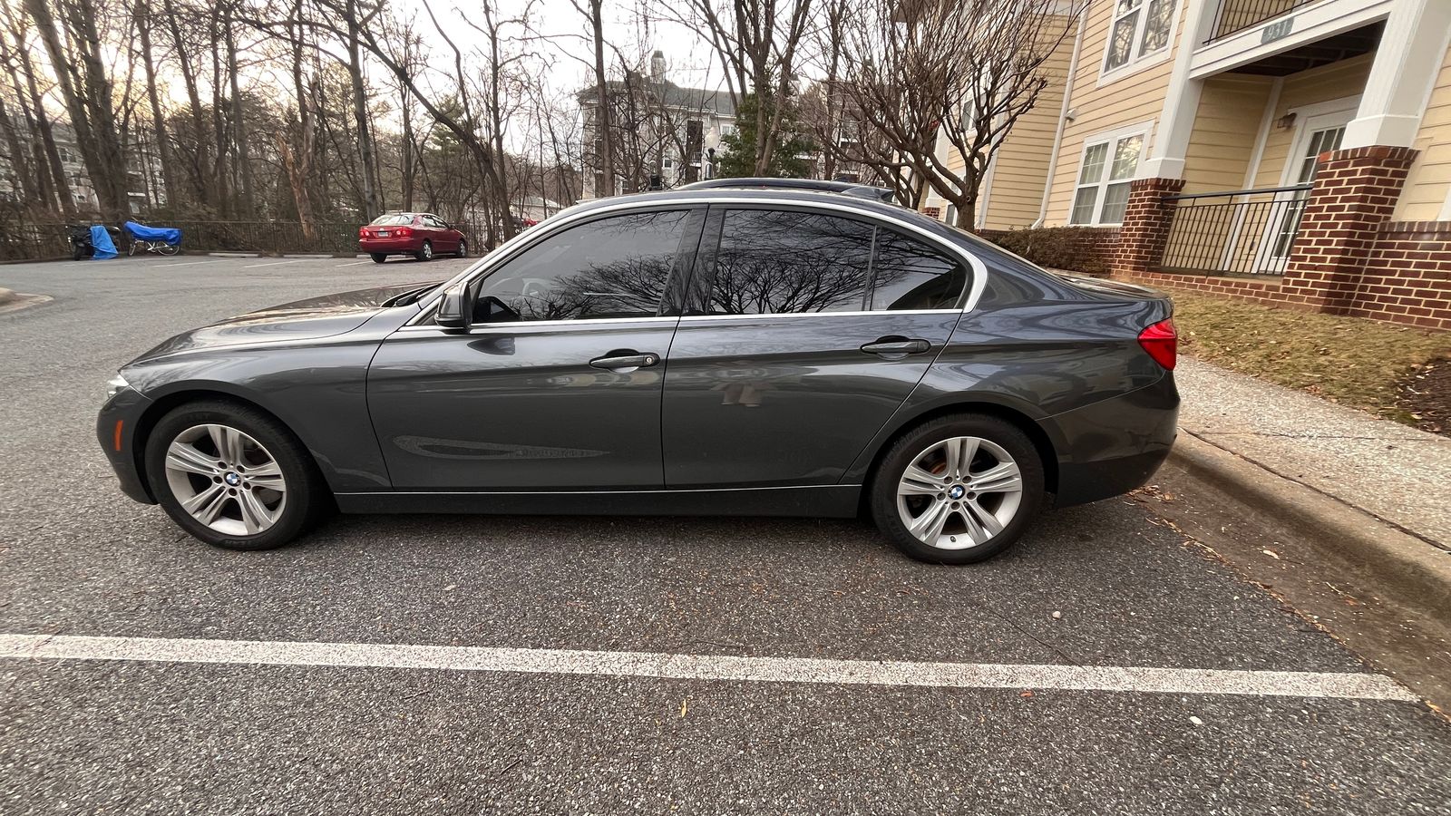 2017 BMW 3 Series Sedan 330i xDrive