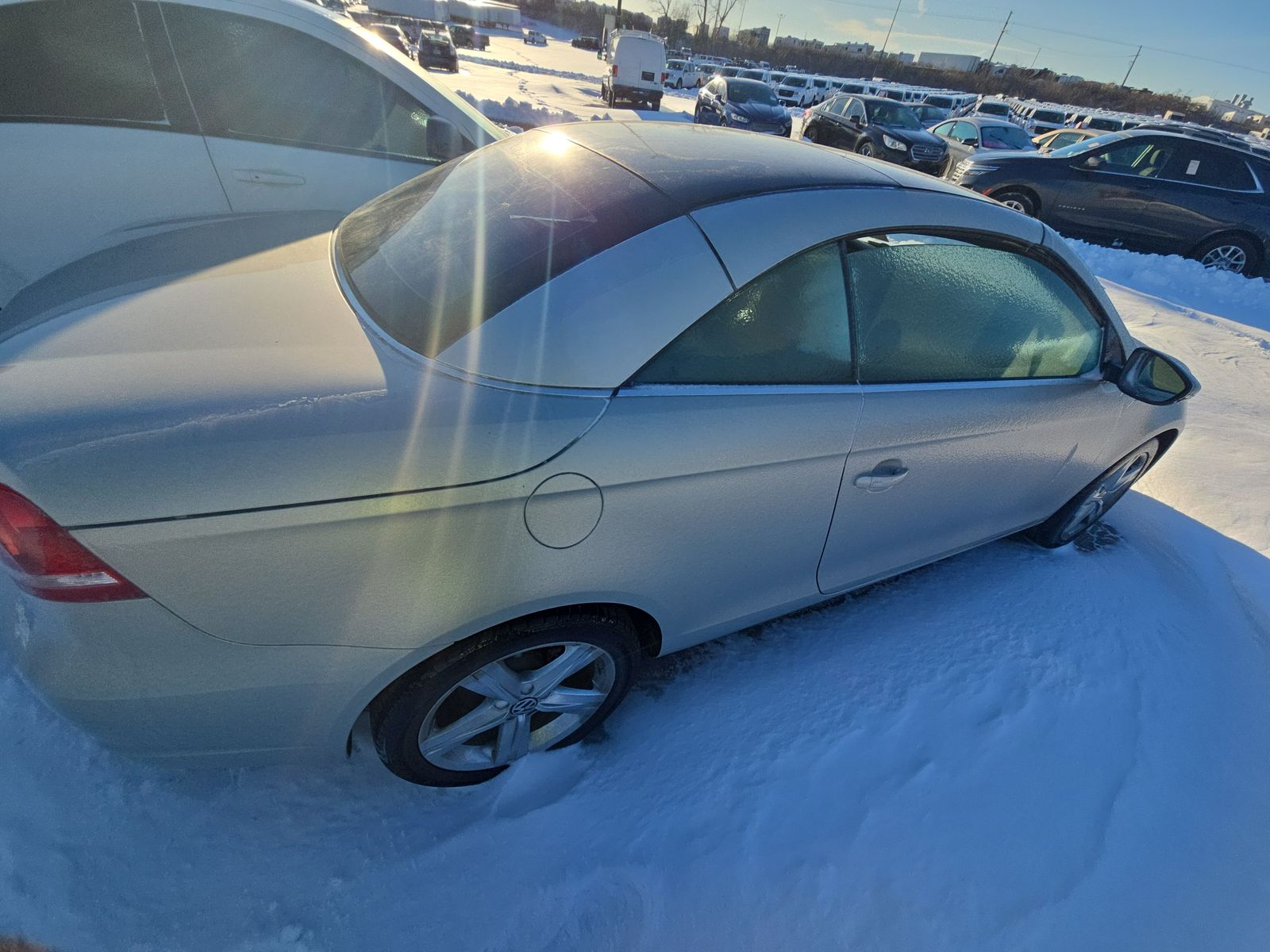 2012 Volkswagen Eos 2.0T Executive FWD