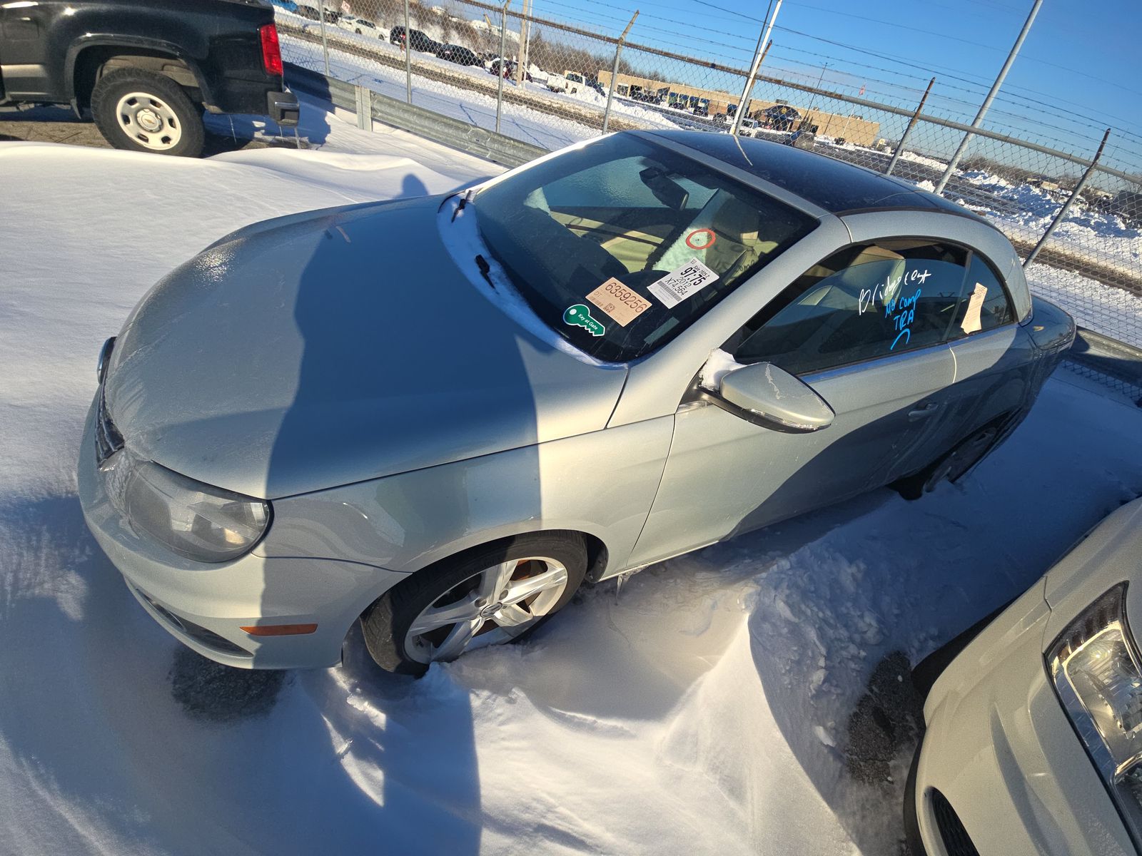 2012 Volkswagen Eos 2.0T Executive FWD