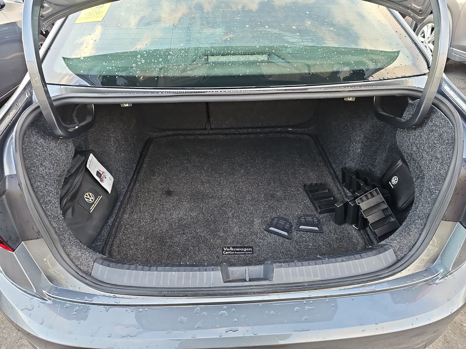 2021 Volkswagen Jetta 1.4T R-Line FWD