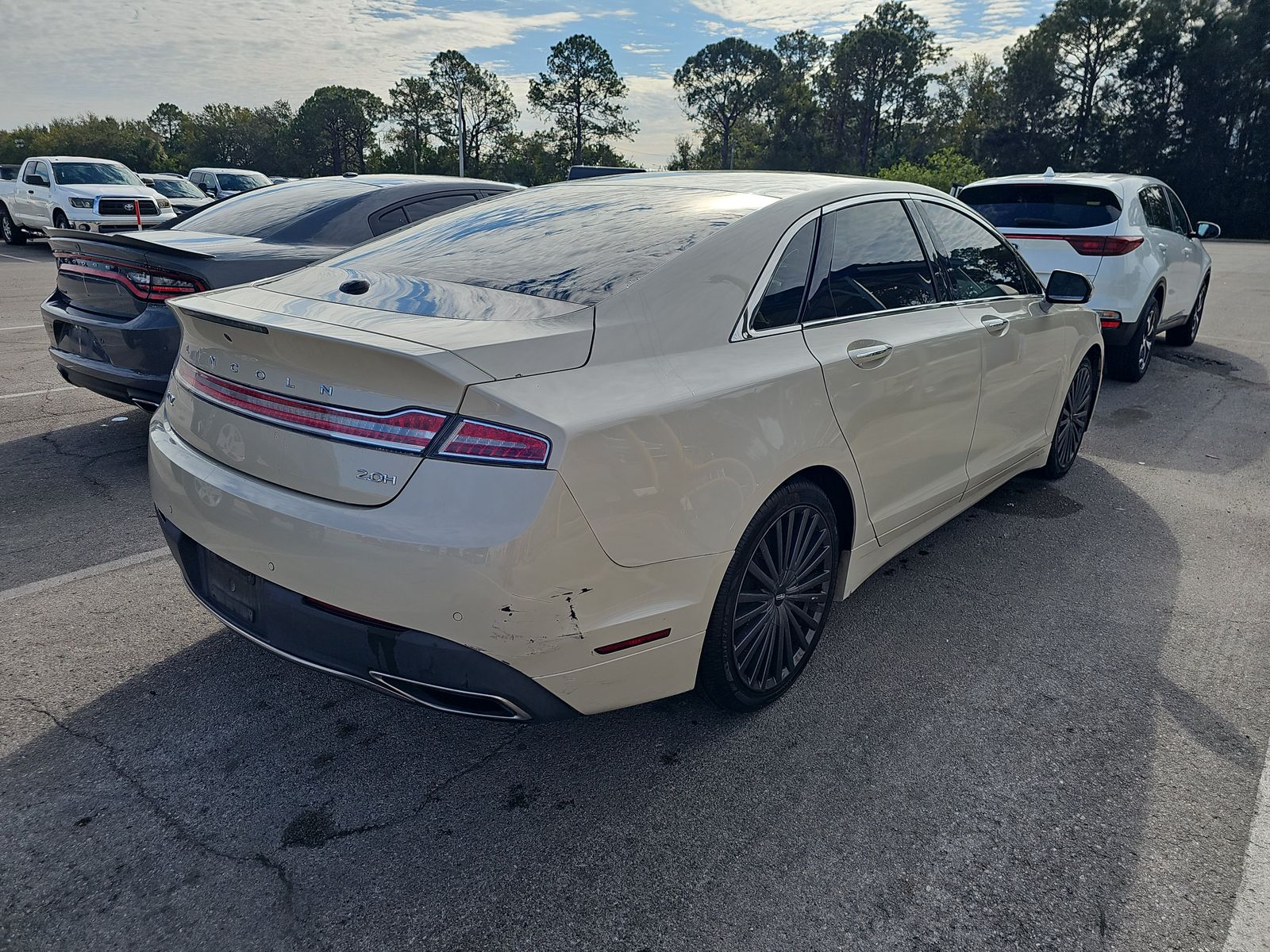 2018 Lincoln MKZ Hybrid Reserve FWD