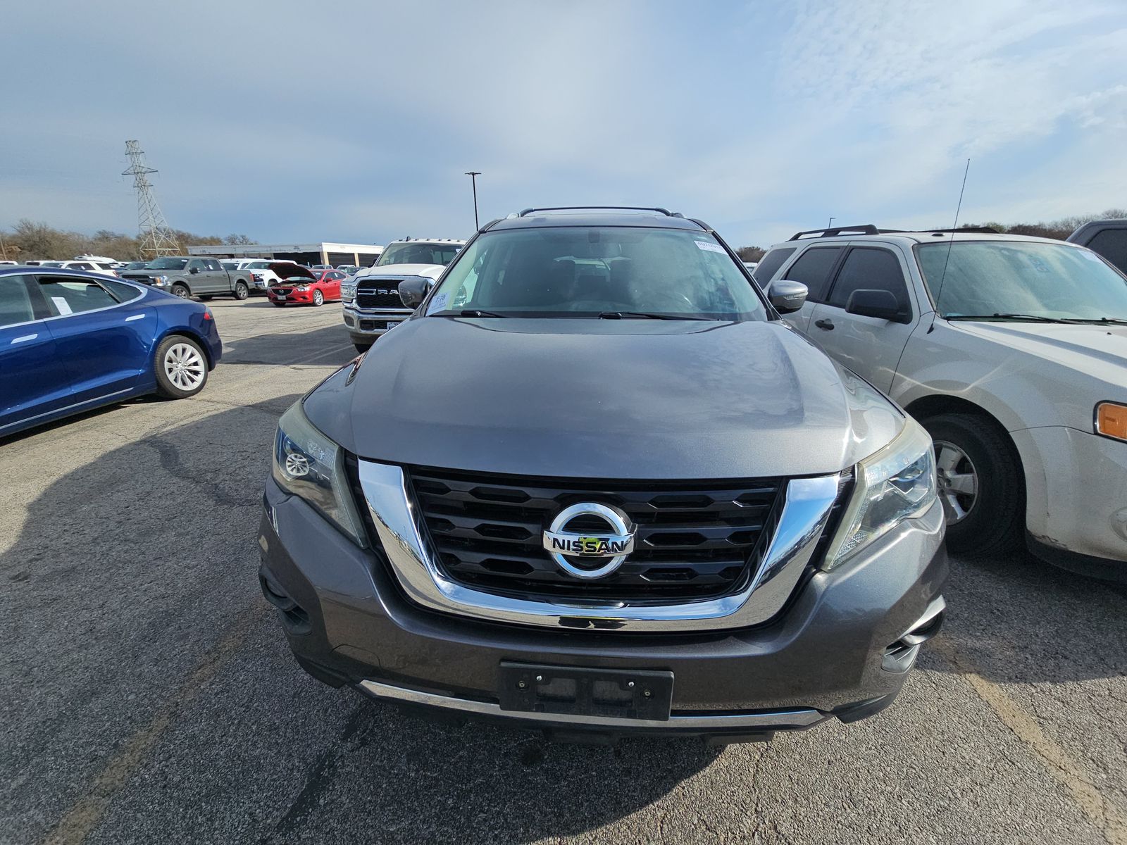 2017 Nissan Pathfinder SV AWD