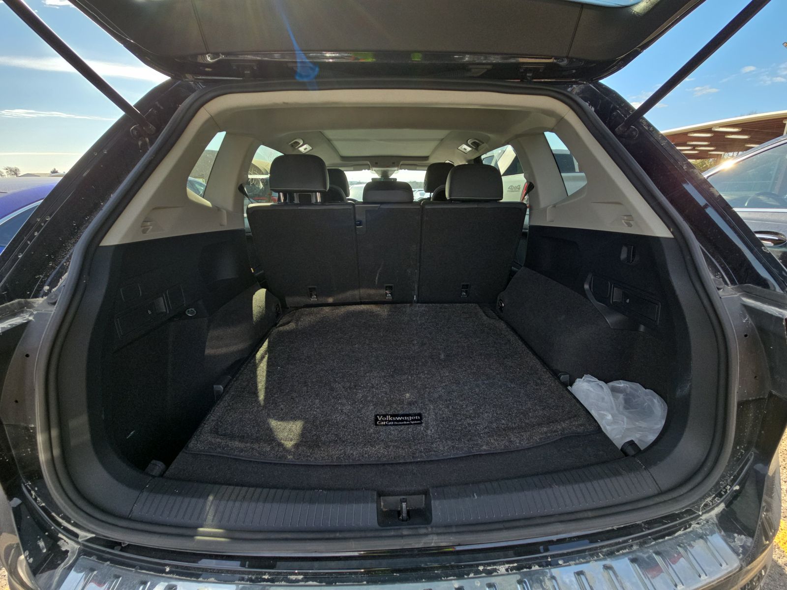 2022 Volkswagen Tiguan 2.0T SE AWD