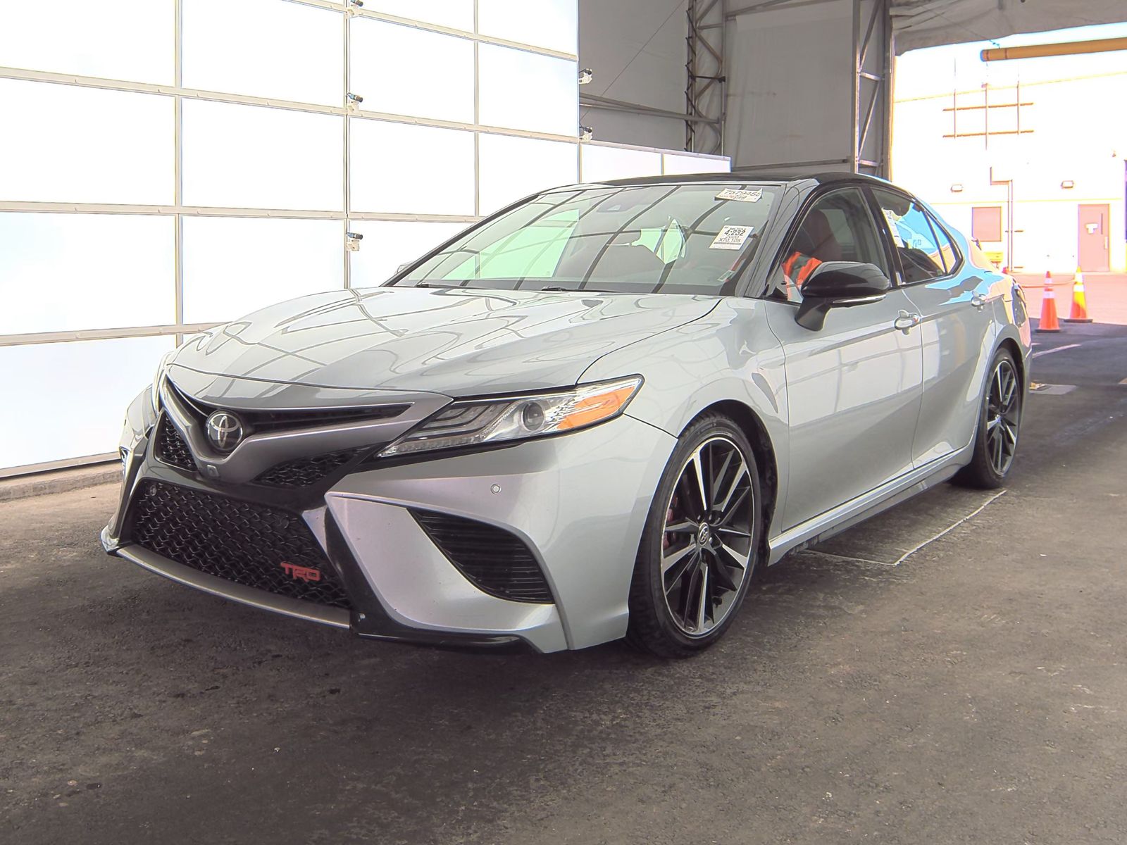 2020 Toyota Camry XSE FWD