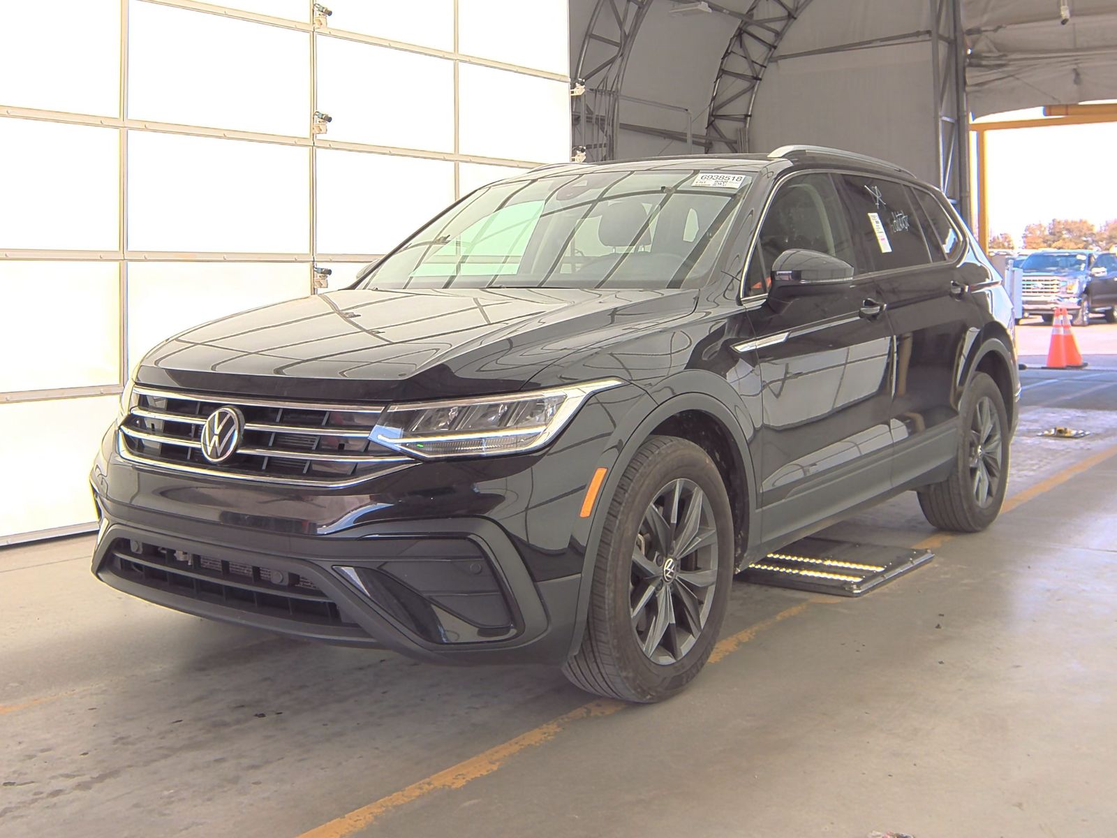 2022 Volkswagen Tiguan 2.0T SE AWD