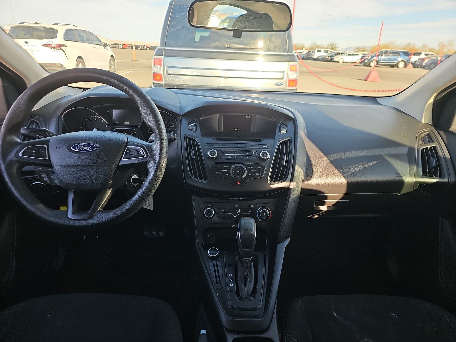 2017 Ford Focus SE FWD