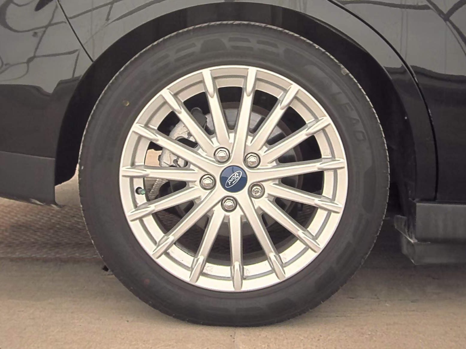 2015 Ford C-MAX Hybrid SE FWD