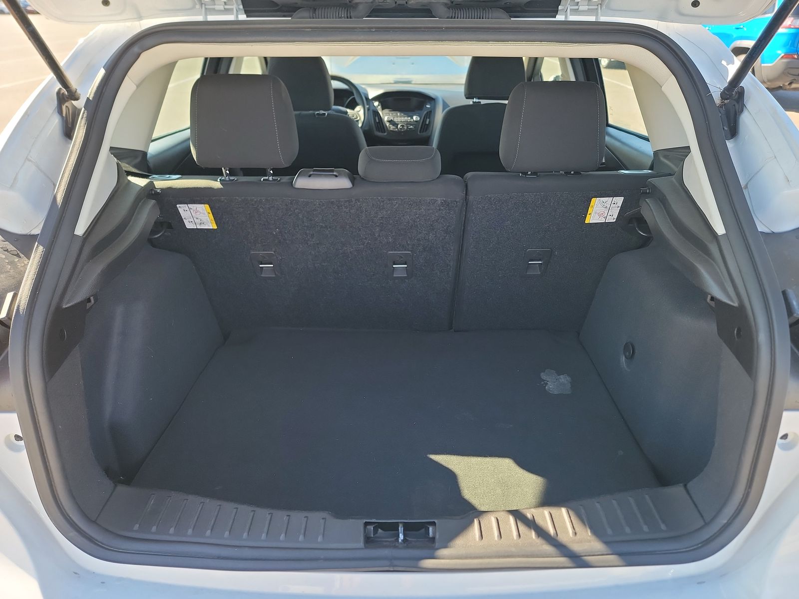 2017 Ford Focus SE FWD