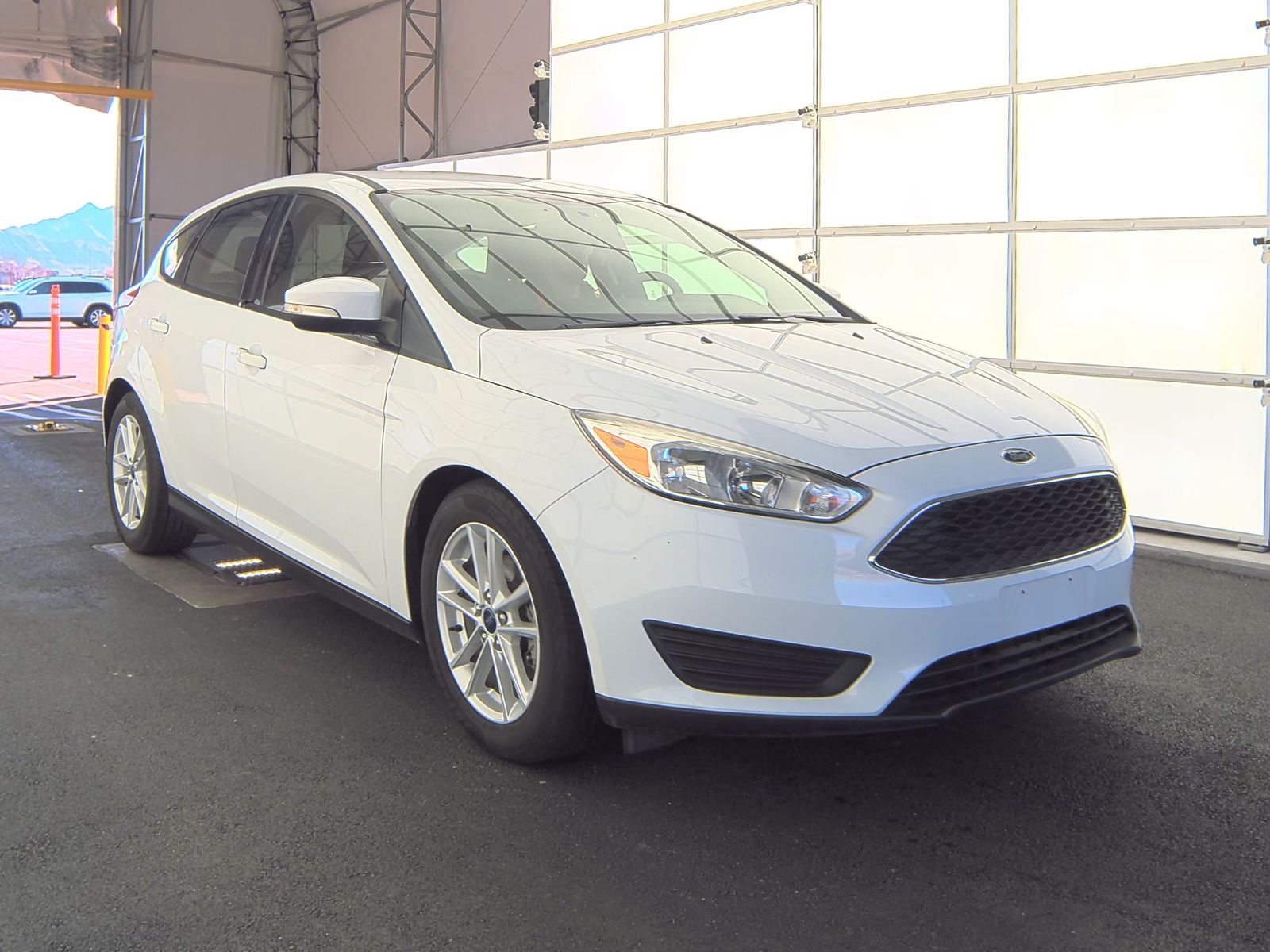 2017 Ford Focus SE FWD