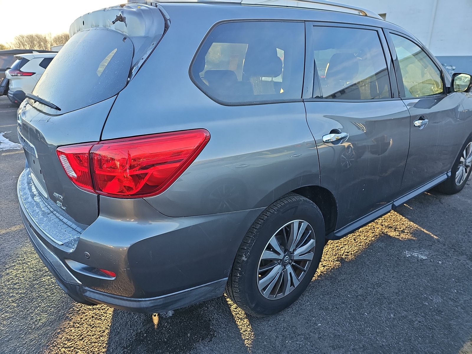 2019 Nissan Pathfinder SL AWD