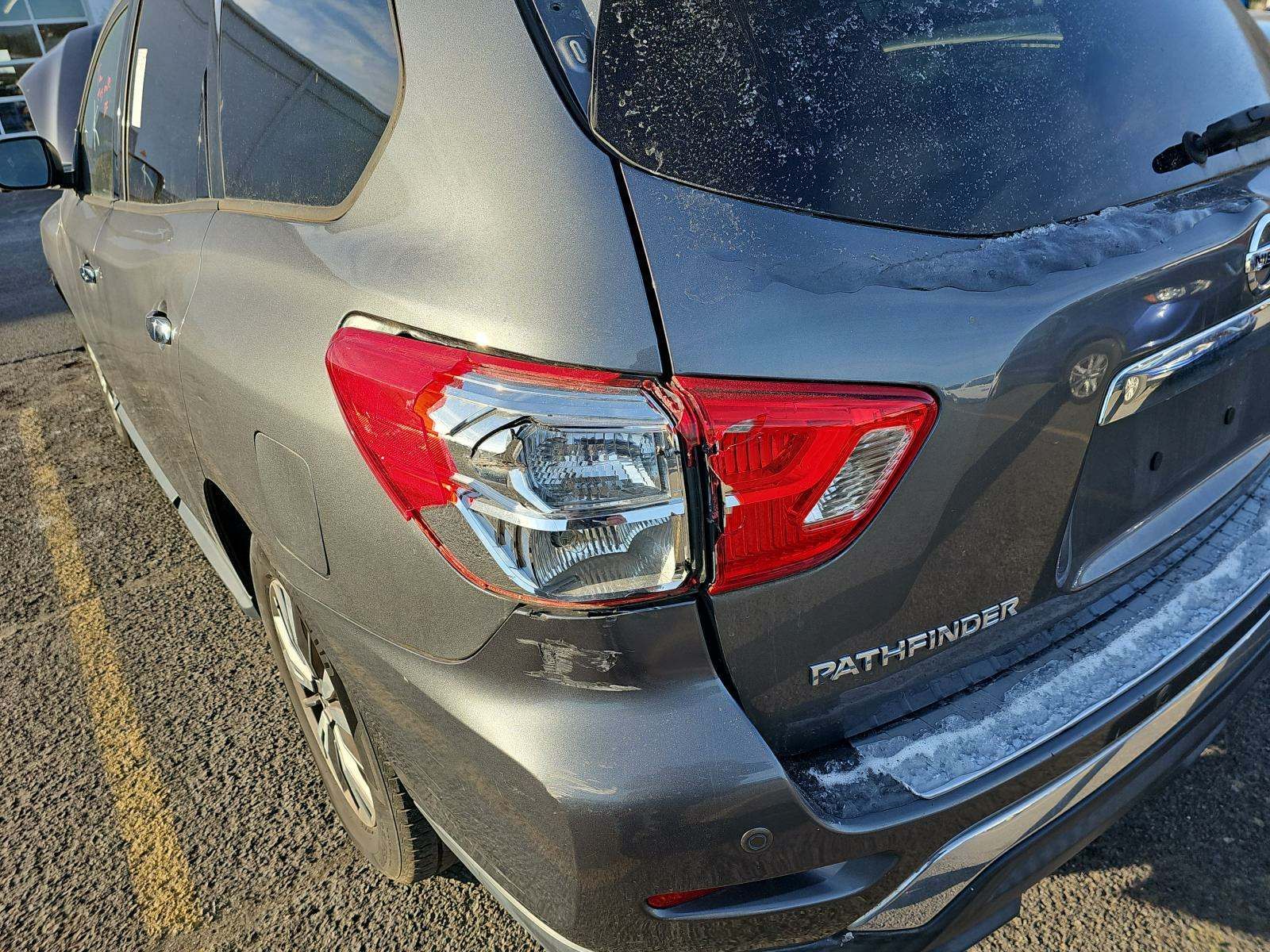 2019 Nissan Pathfinder SL AWD