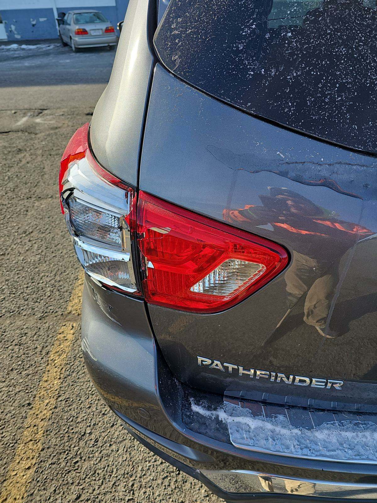 2019 Nissan Pathfinder SL AWD