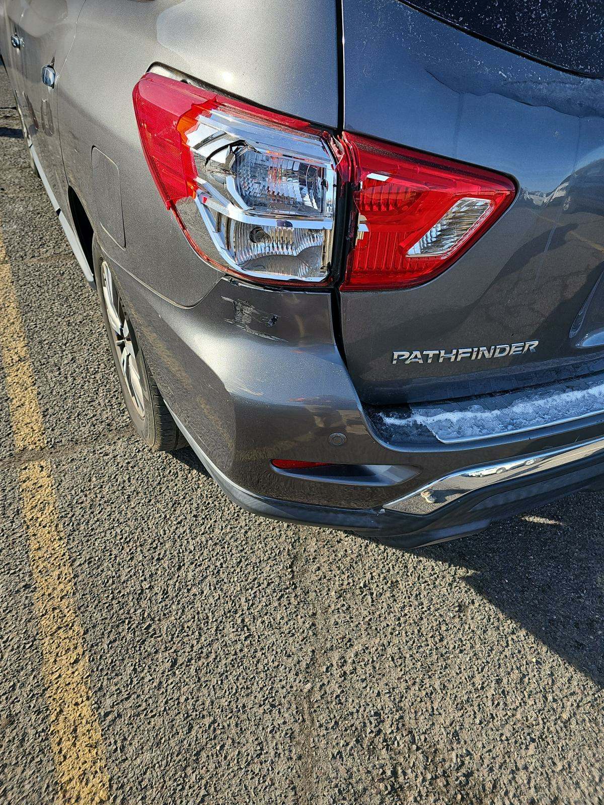2019 Nissan Pathfinder SL AWD