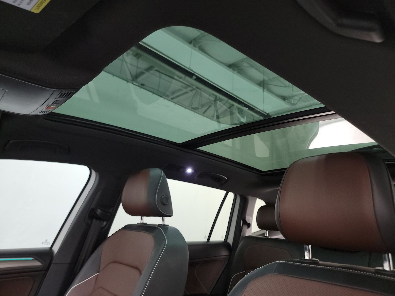 2024 Volkswagen Tiguan 2.0T SEL R-Line AWD