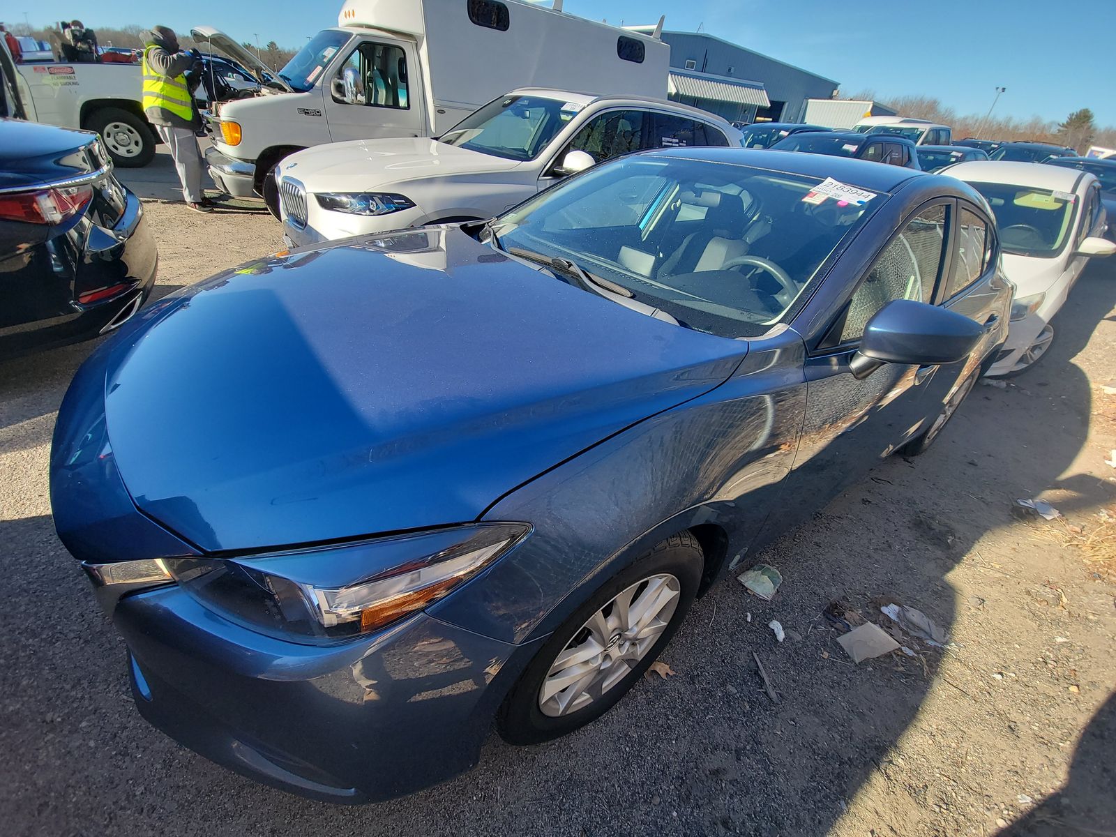 2017 MAZDA MAZDA3 Sport FWD
