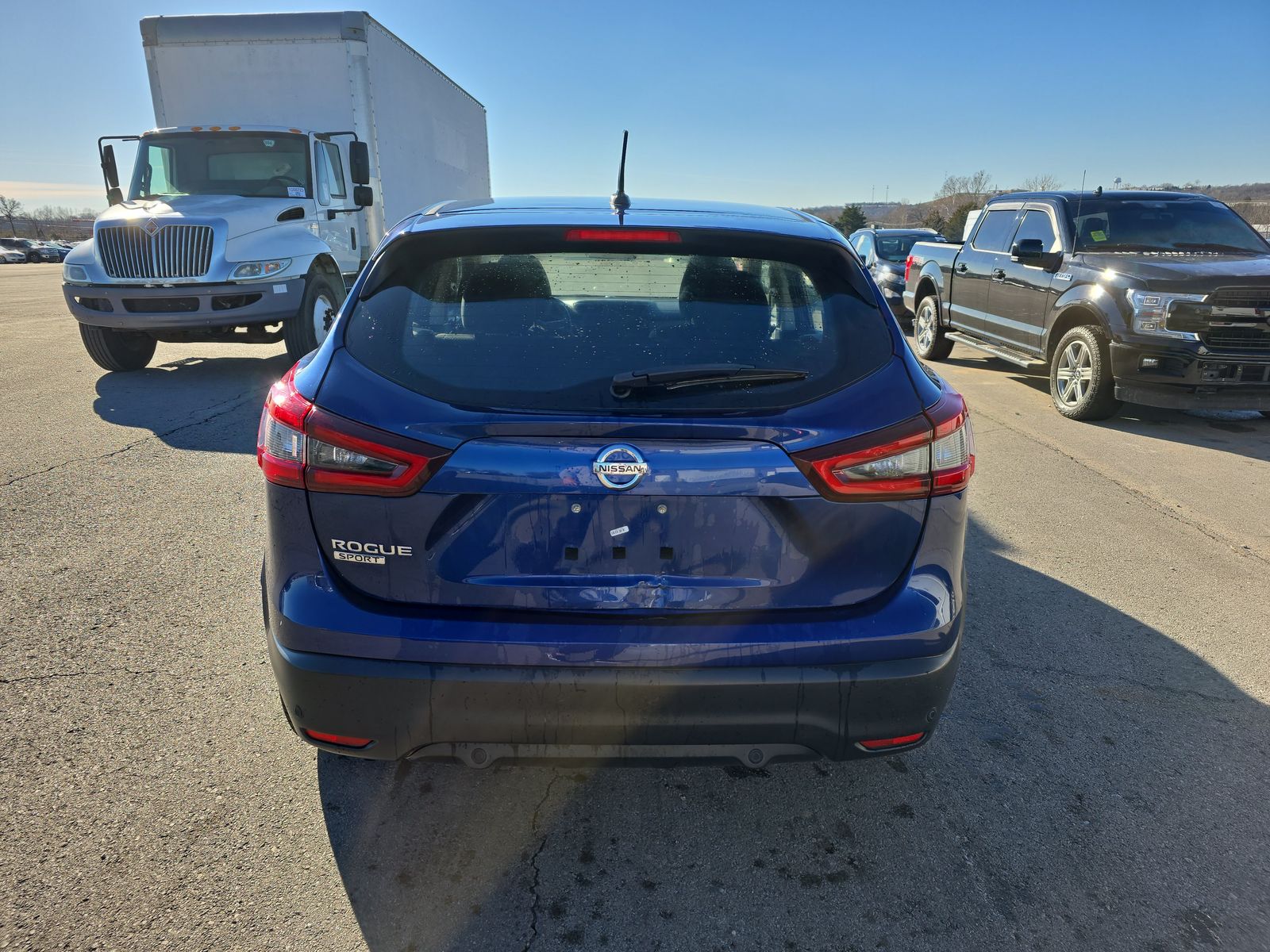 2020 Nissan Rogue Sport S FWD