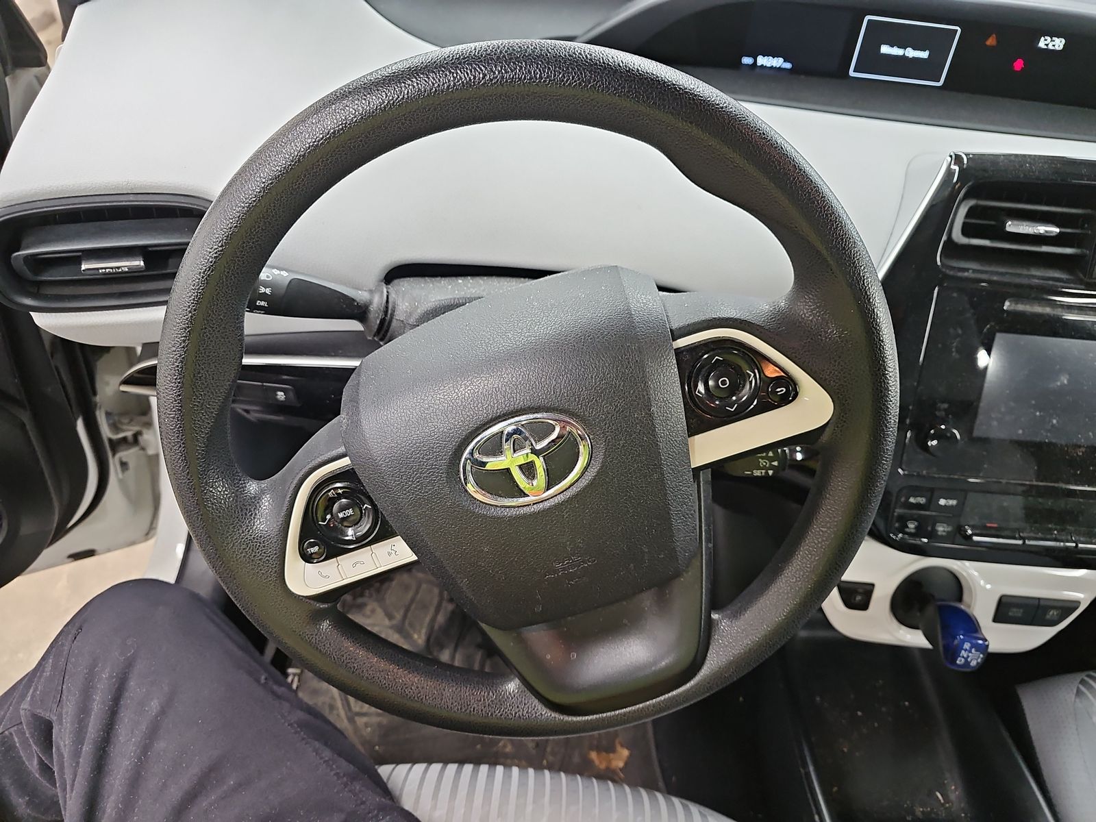 2016 Toyota Prius Two FWD