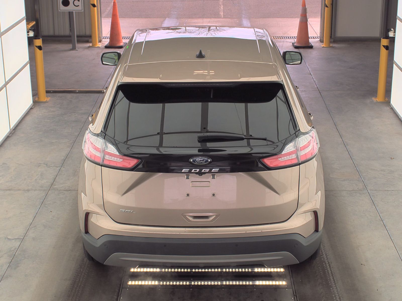 2021 Ford Edge SEL FWD