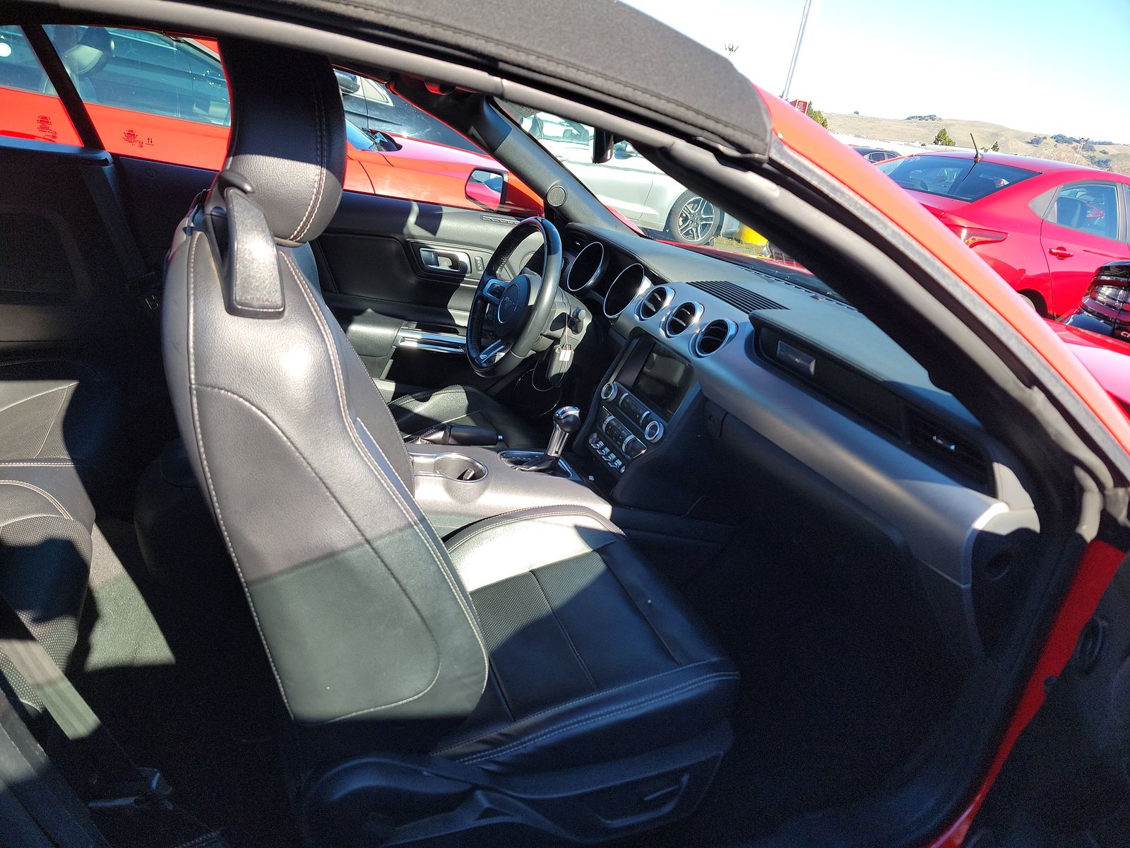 2022 Ford Mustang EcoBoost Premium RWD