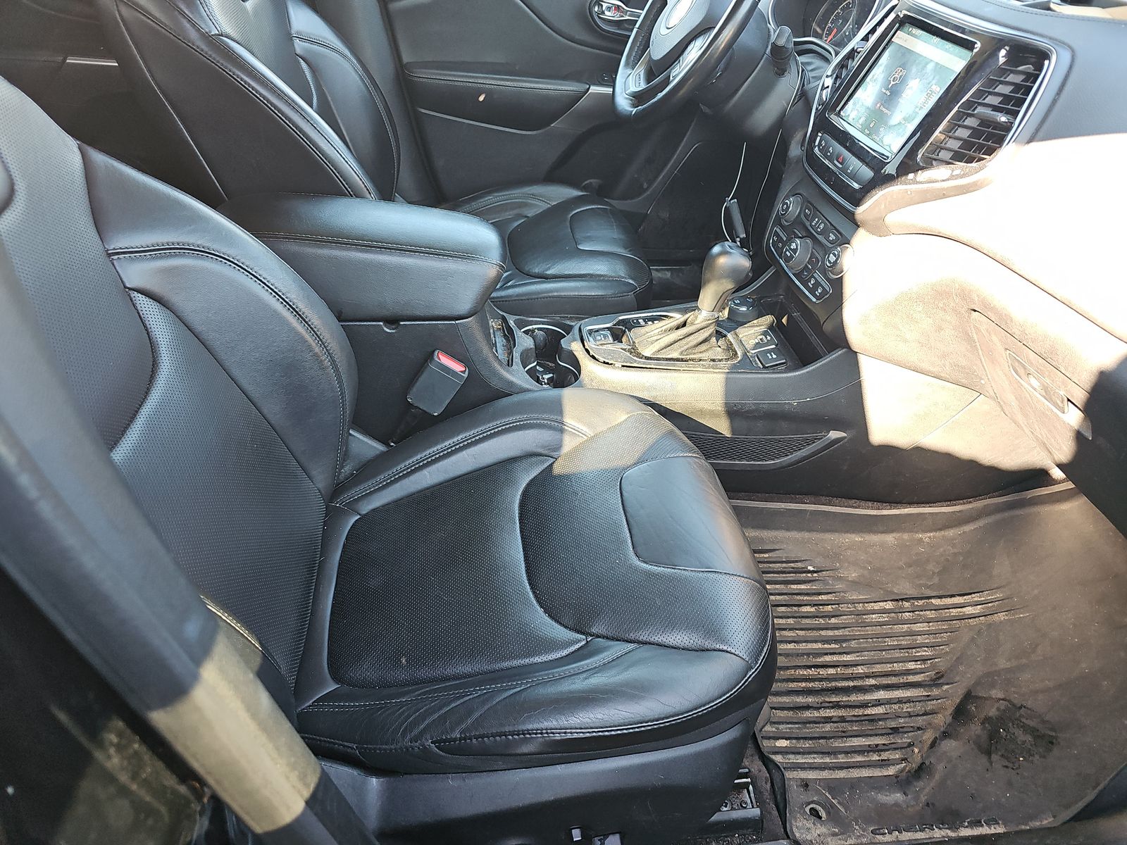 2019 Jeep Cherokee Limited AWD