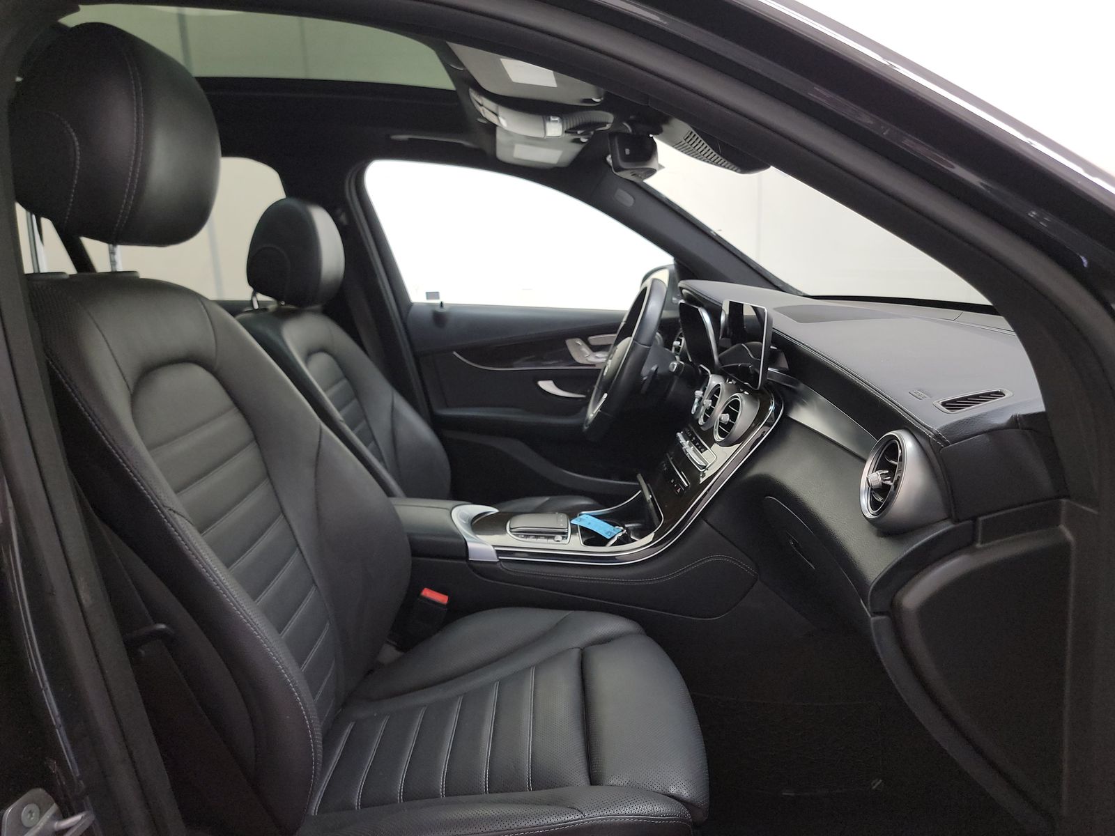 2020 Mercedes-Benz GLC GLC 300 RWD