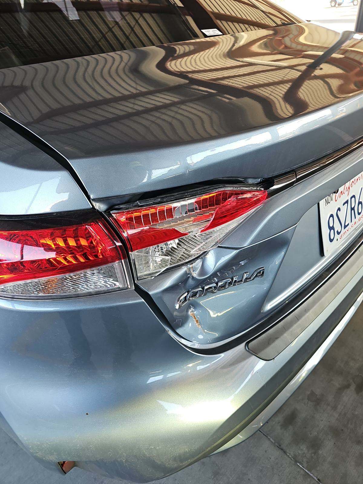 2021 Toyota Corolla LE FWD