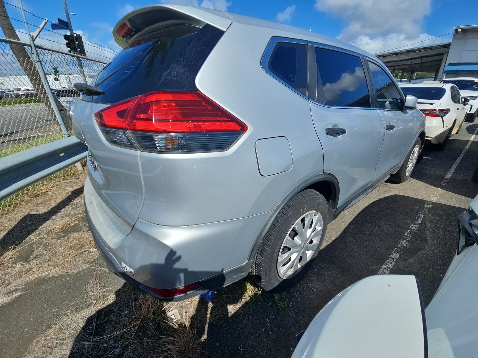 2017 Nissan Rogue S FWD