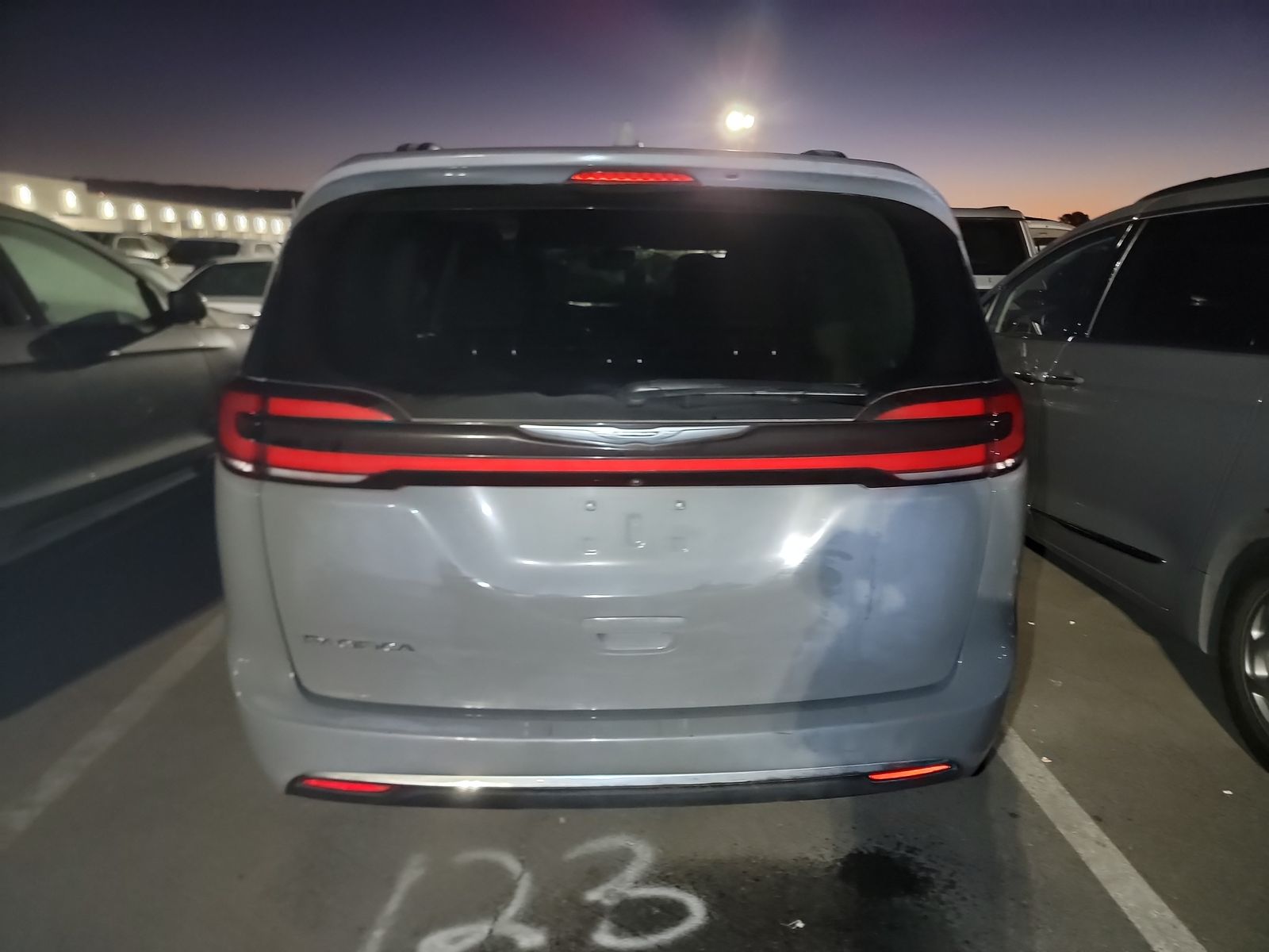2022 Chrysler Pacifica Touring L FWD