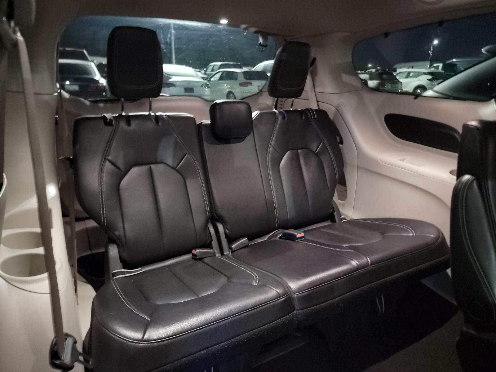 2022 Chrysler Pacifica Touring L FWD