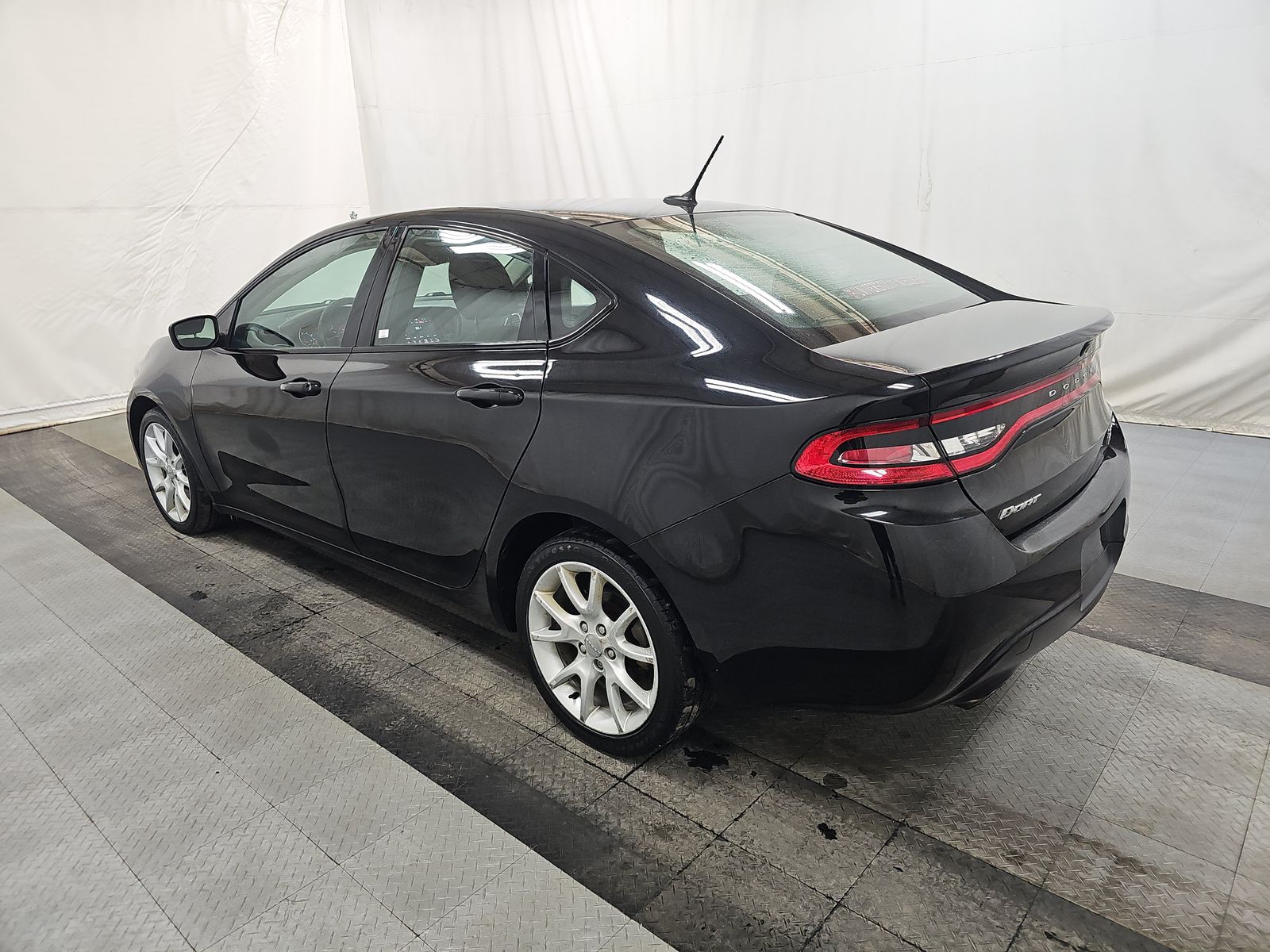2013 Dodge Dart SXT FWD