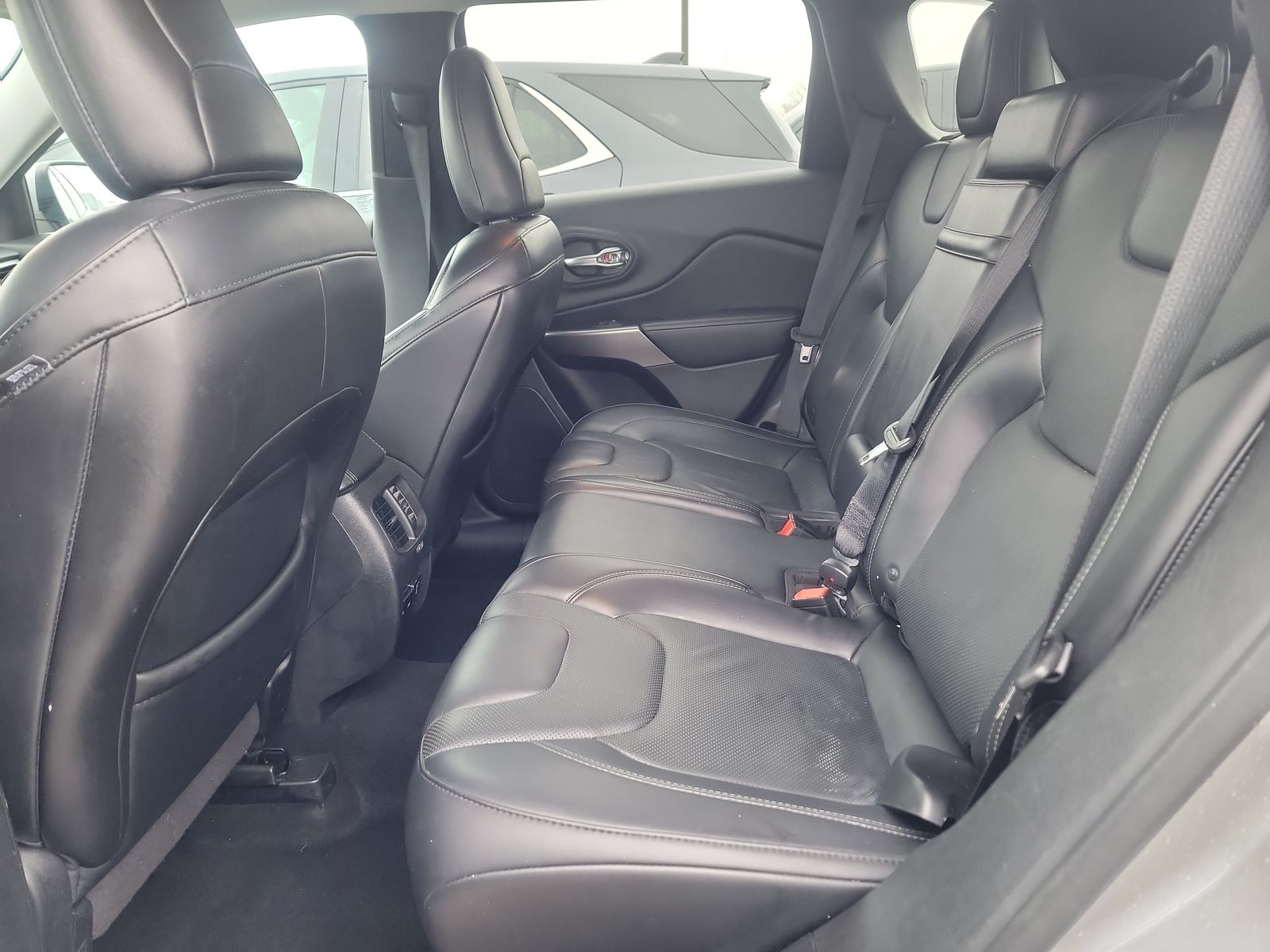 2019 Jeep Cherokee Limited AWD