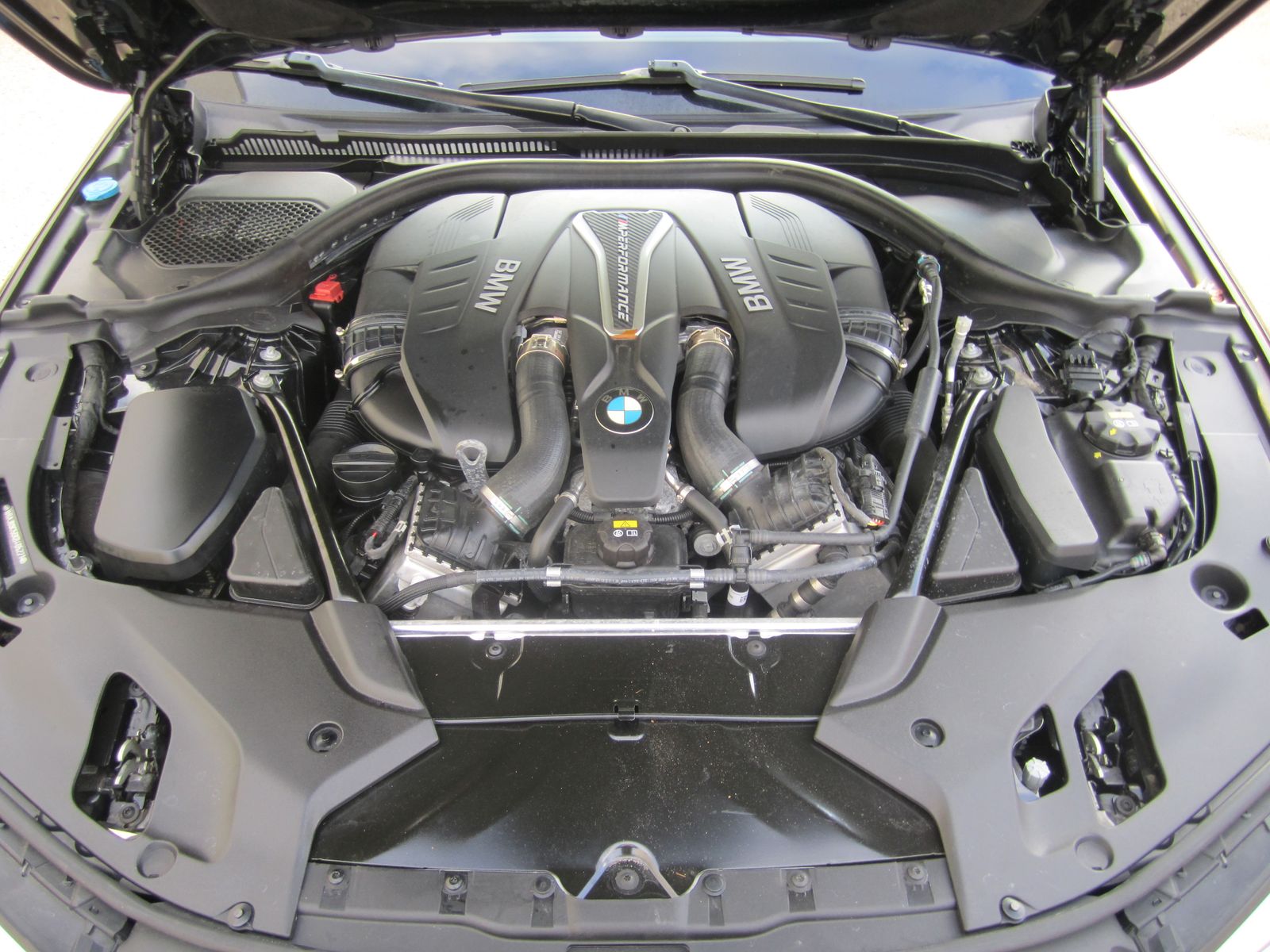 2019 BMW 5 Series M550i xDrive AWD