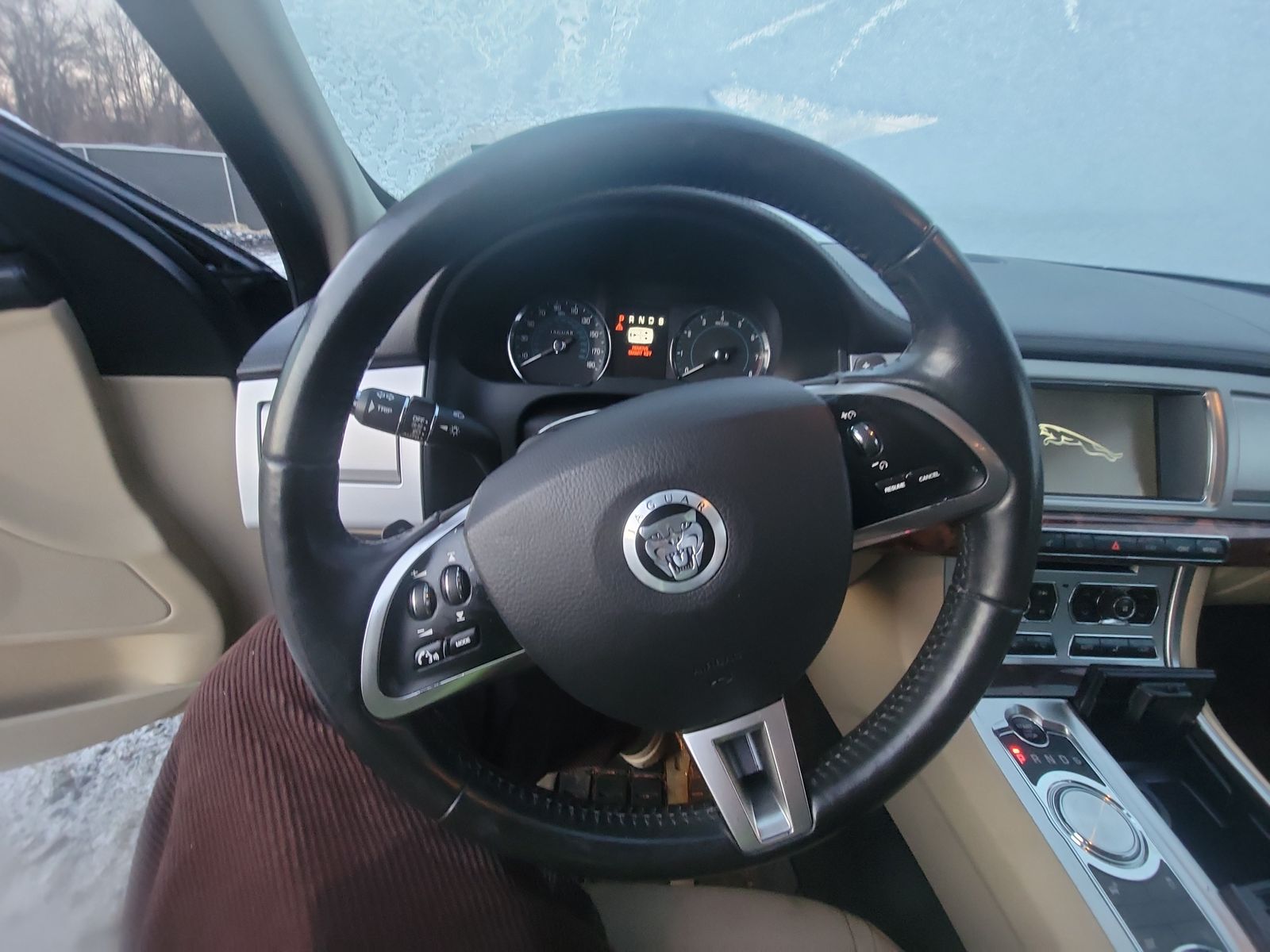 2012 Jaguar XF Base RWD