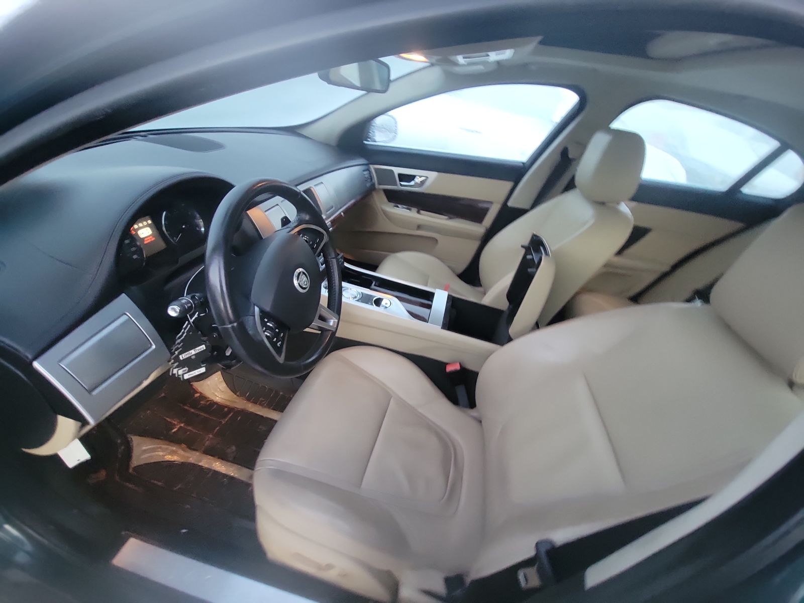 2012 Jaguar XF Base RWD