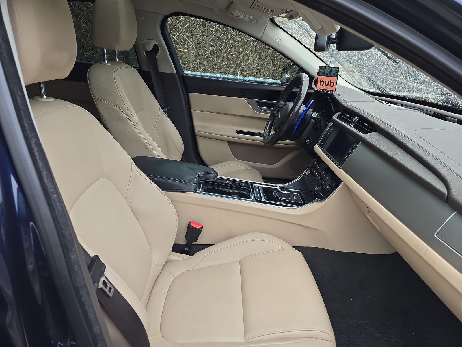 2017 Jaguar XF 20d Premium AWD