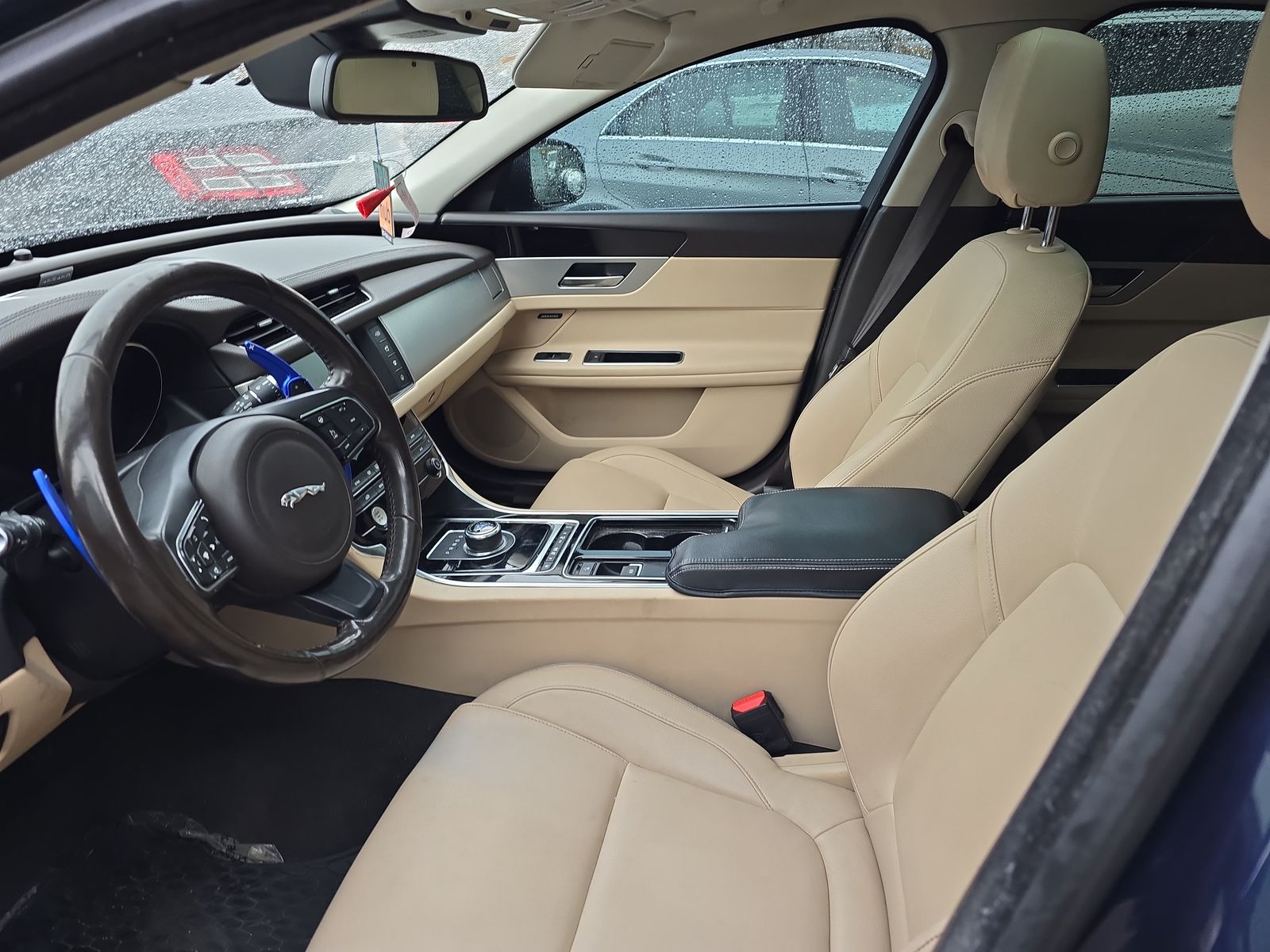 2017 Jaguar XF 20d Premium AWD