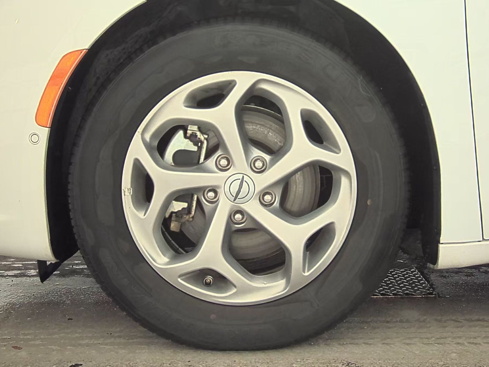 2022 Chrysler Pacifica Limited FWD