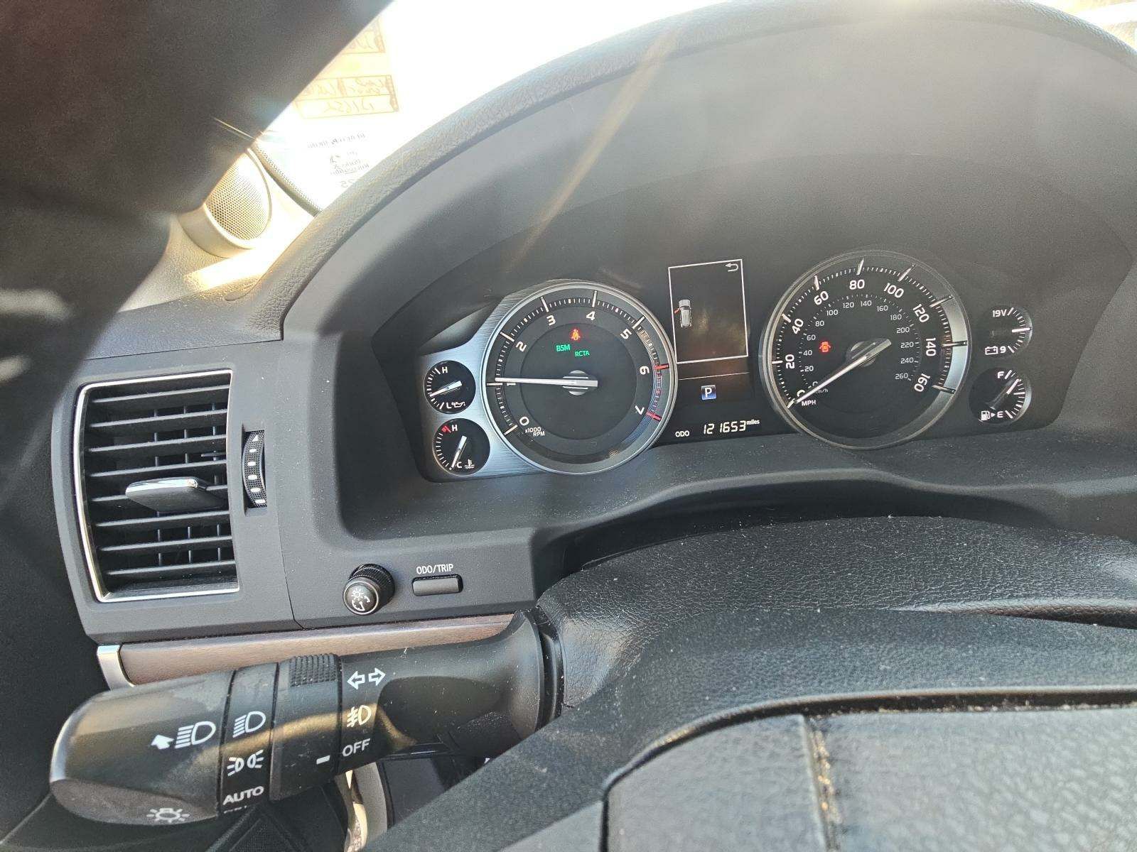 2016 Toyota Land Cruiser Base AWD