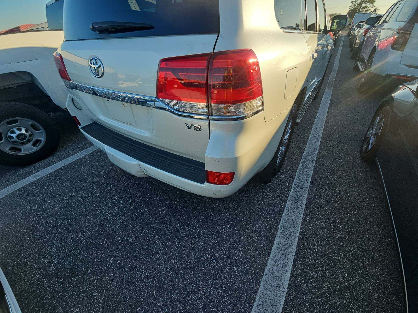 2016 Toyota Land Cruiser Base AWD