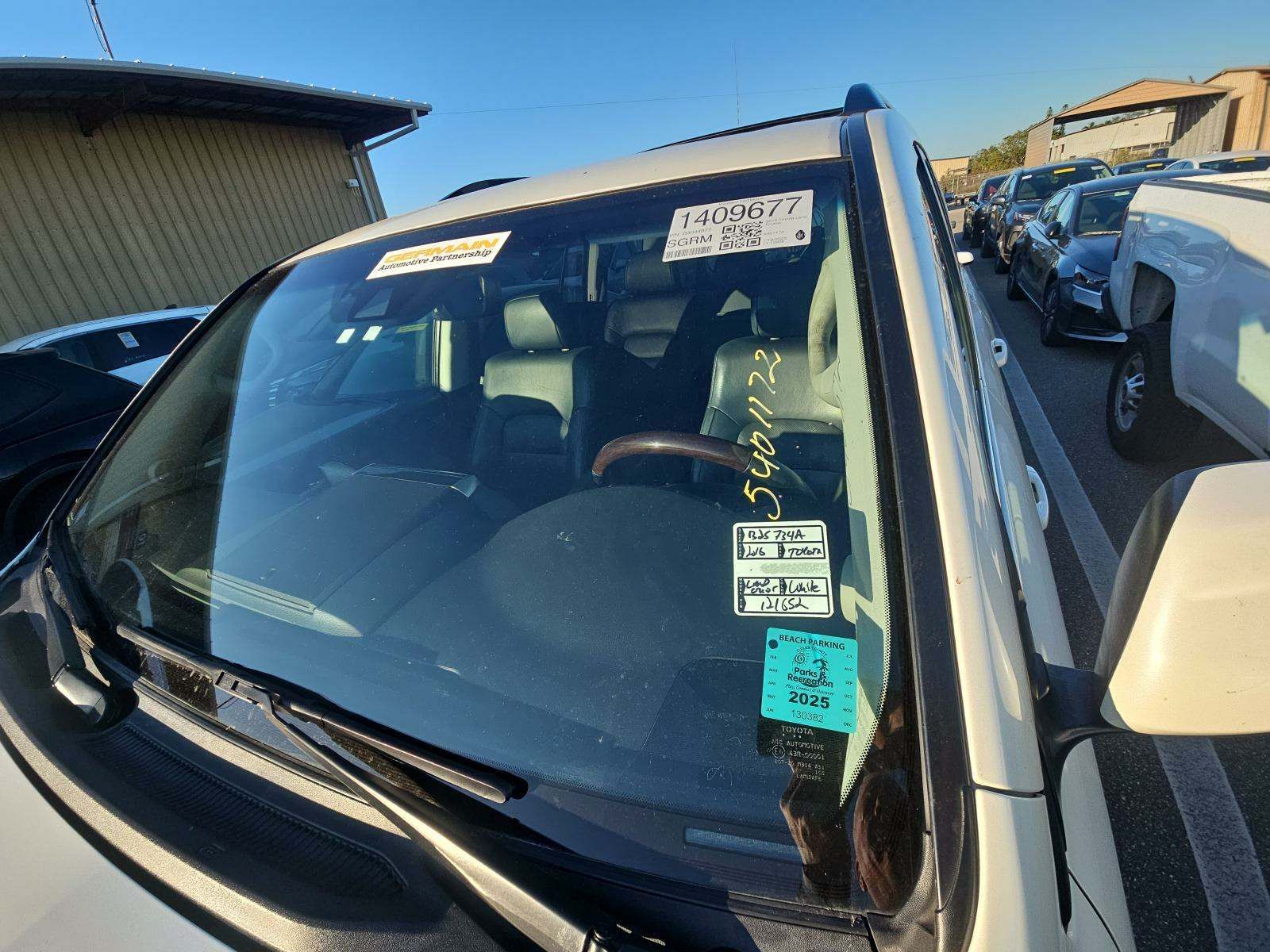 2016 Toyota Land Cruiser Base AWD