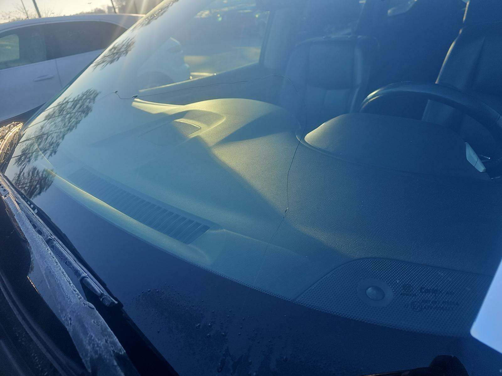 2019 Nissan Pathfinder SL FWD