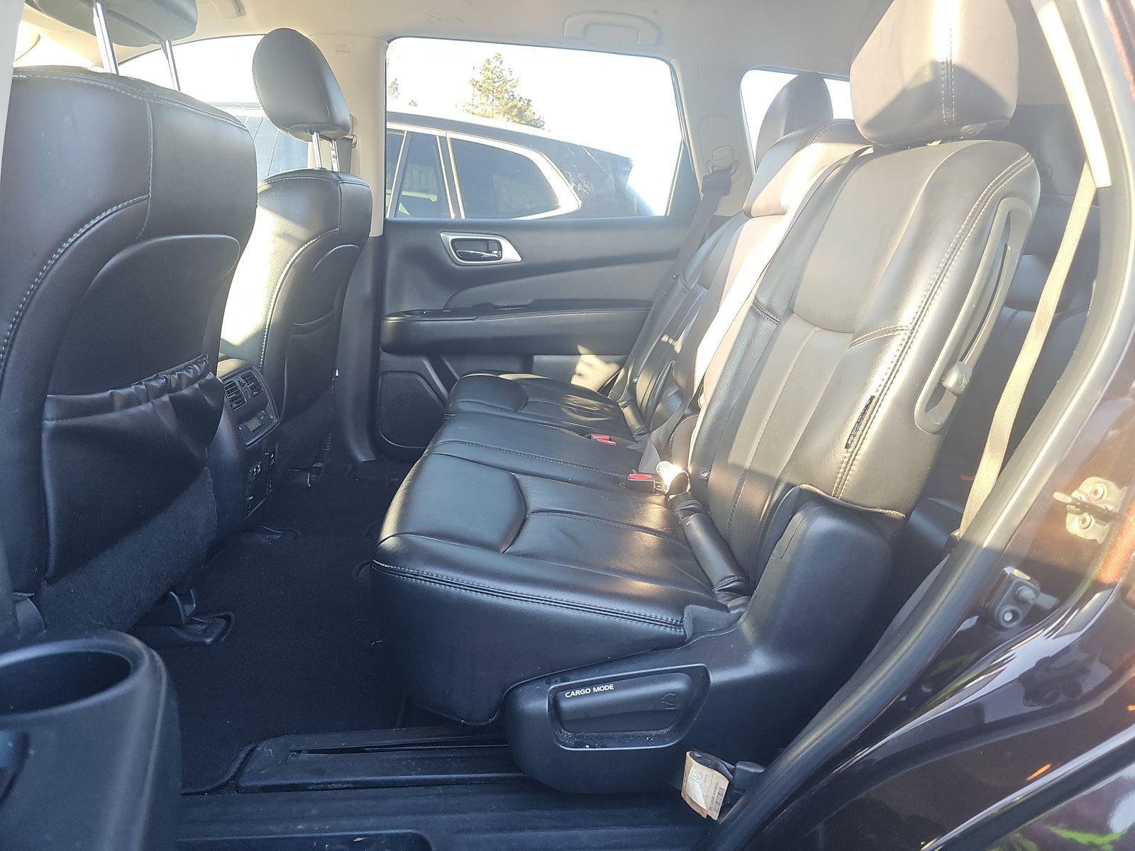 2019 Nissan Pathfinder SL FWD