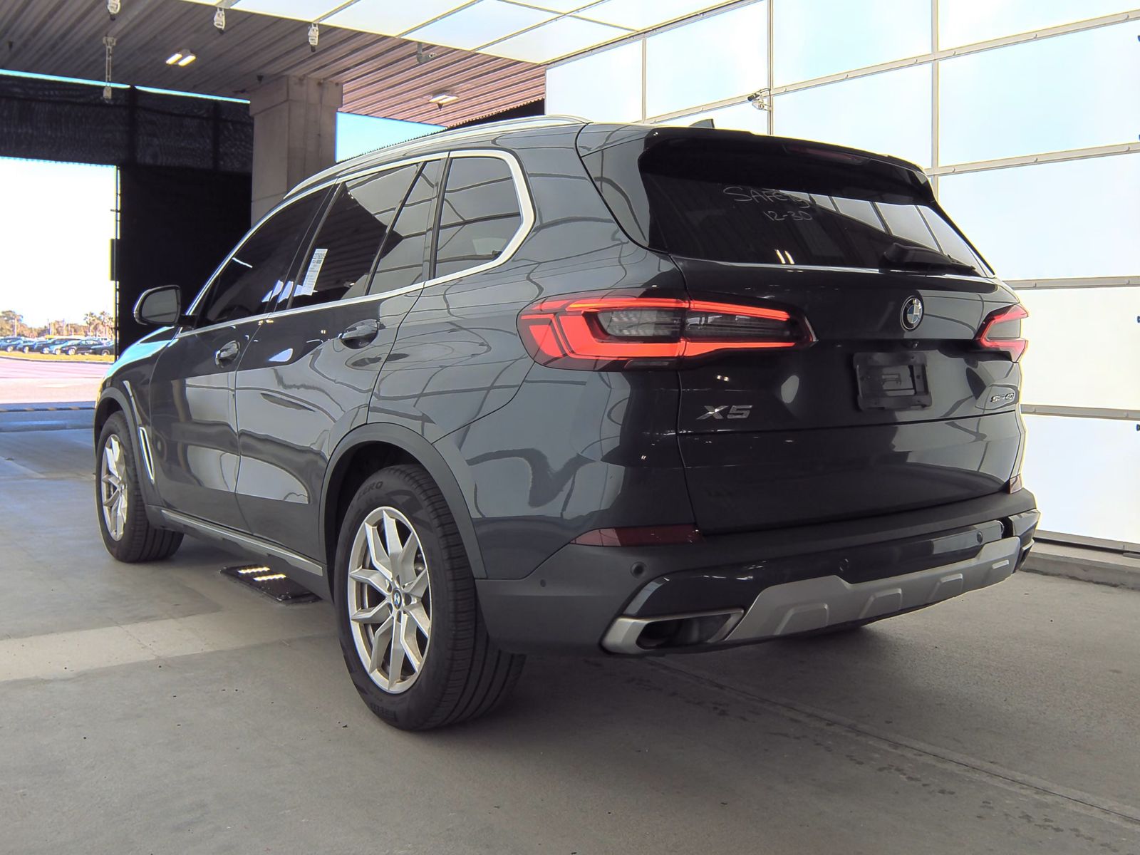 2020 BMW X5 sDrive40i RWD