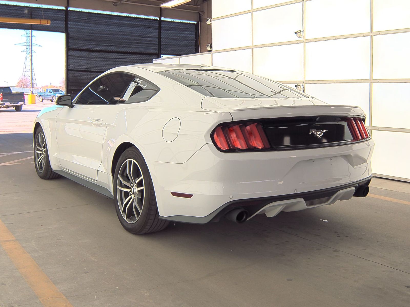 2016 Ford Mustang EcoBoost Premium RWD