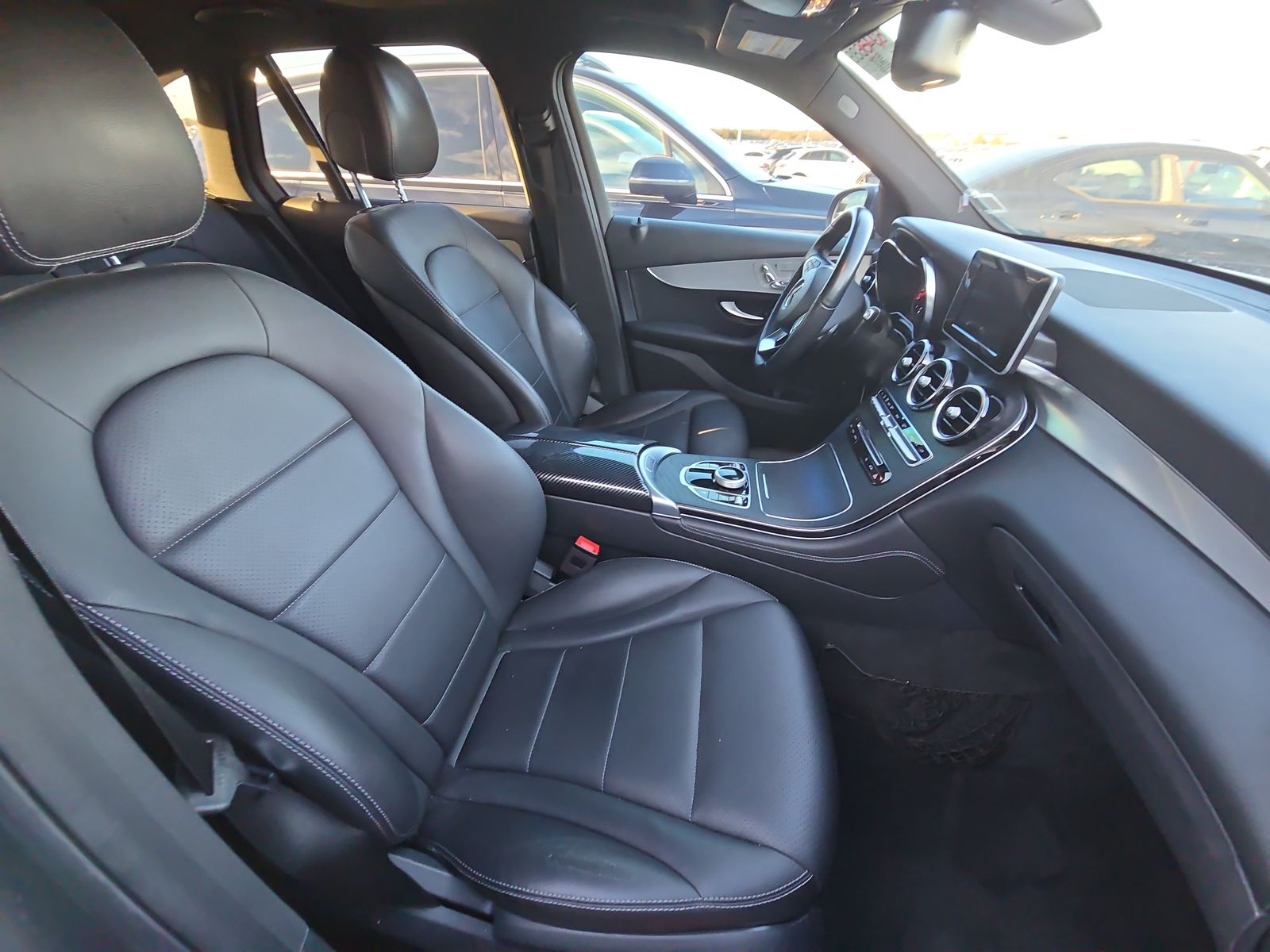 2019 Mercedes-Benz GLC GLC 300 RWD