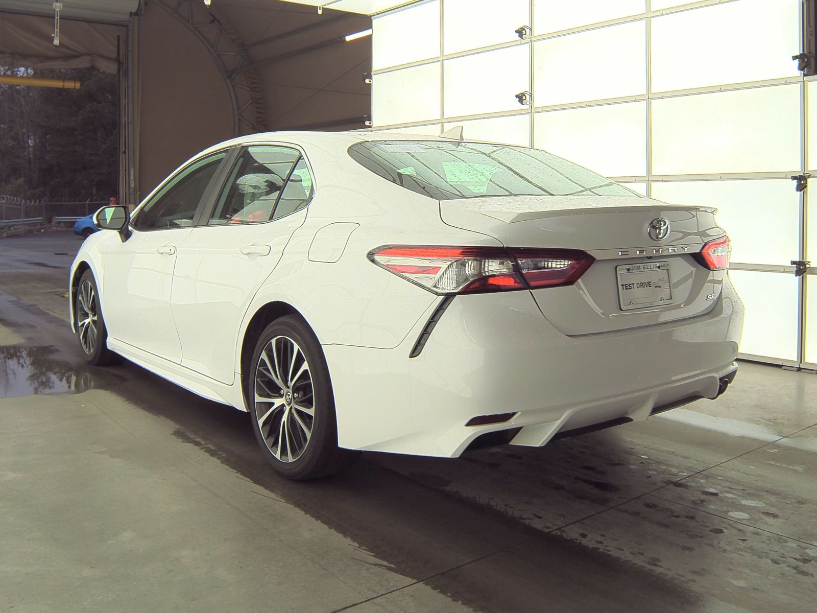 2019 Toyota Camry SE FWD