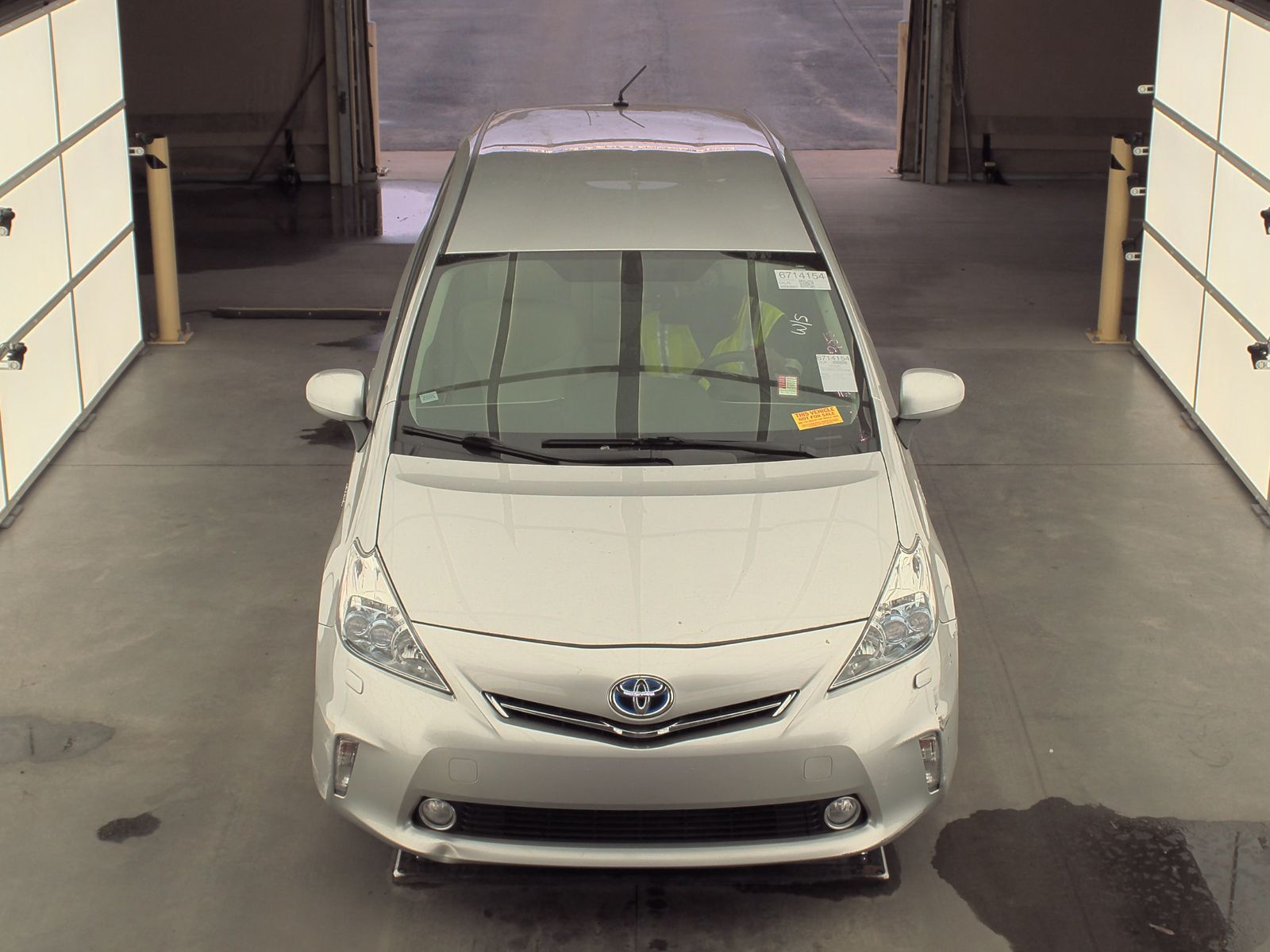 2012 Toyota Prius v Five FWD