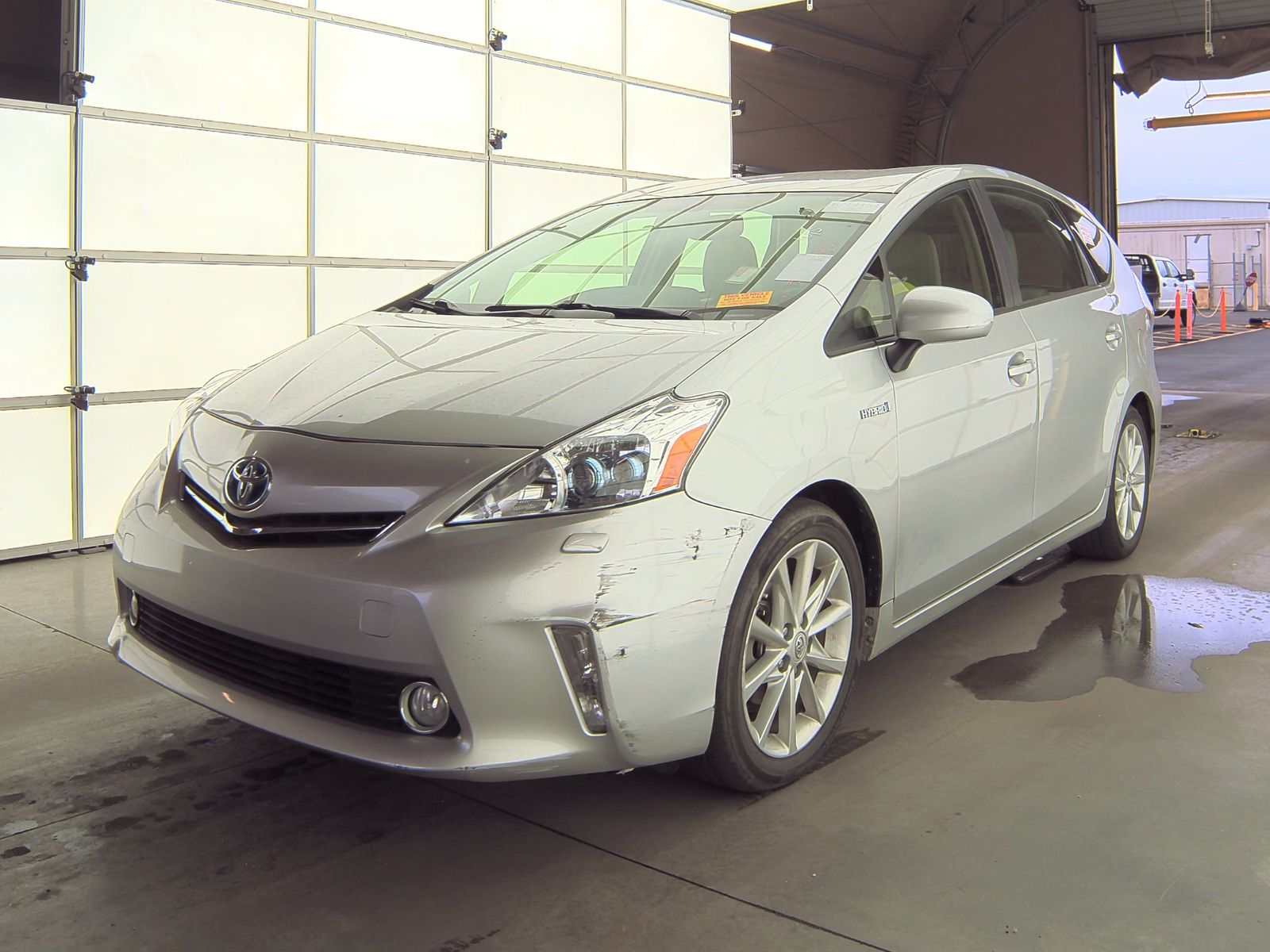 2012 Toyota Prius v Five FWD