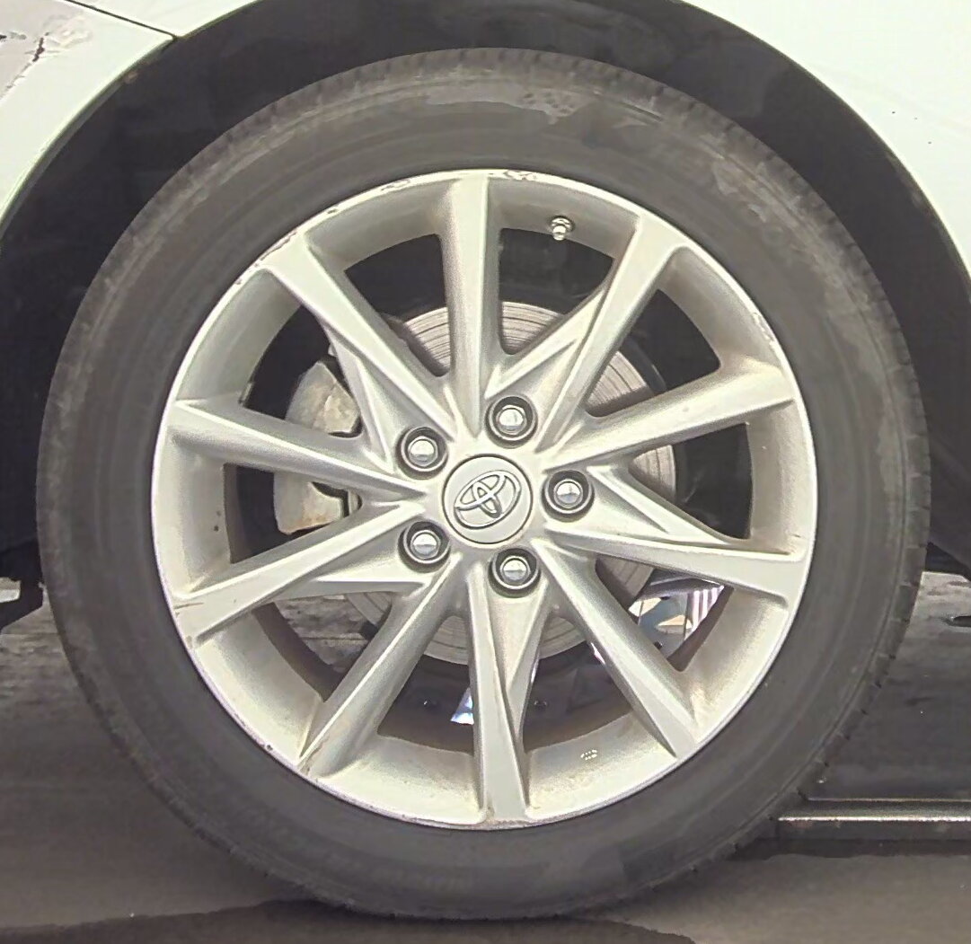 2012 Toyota Prius v Five FWD